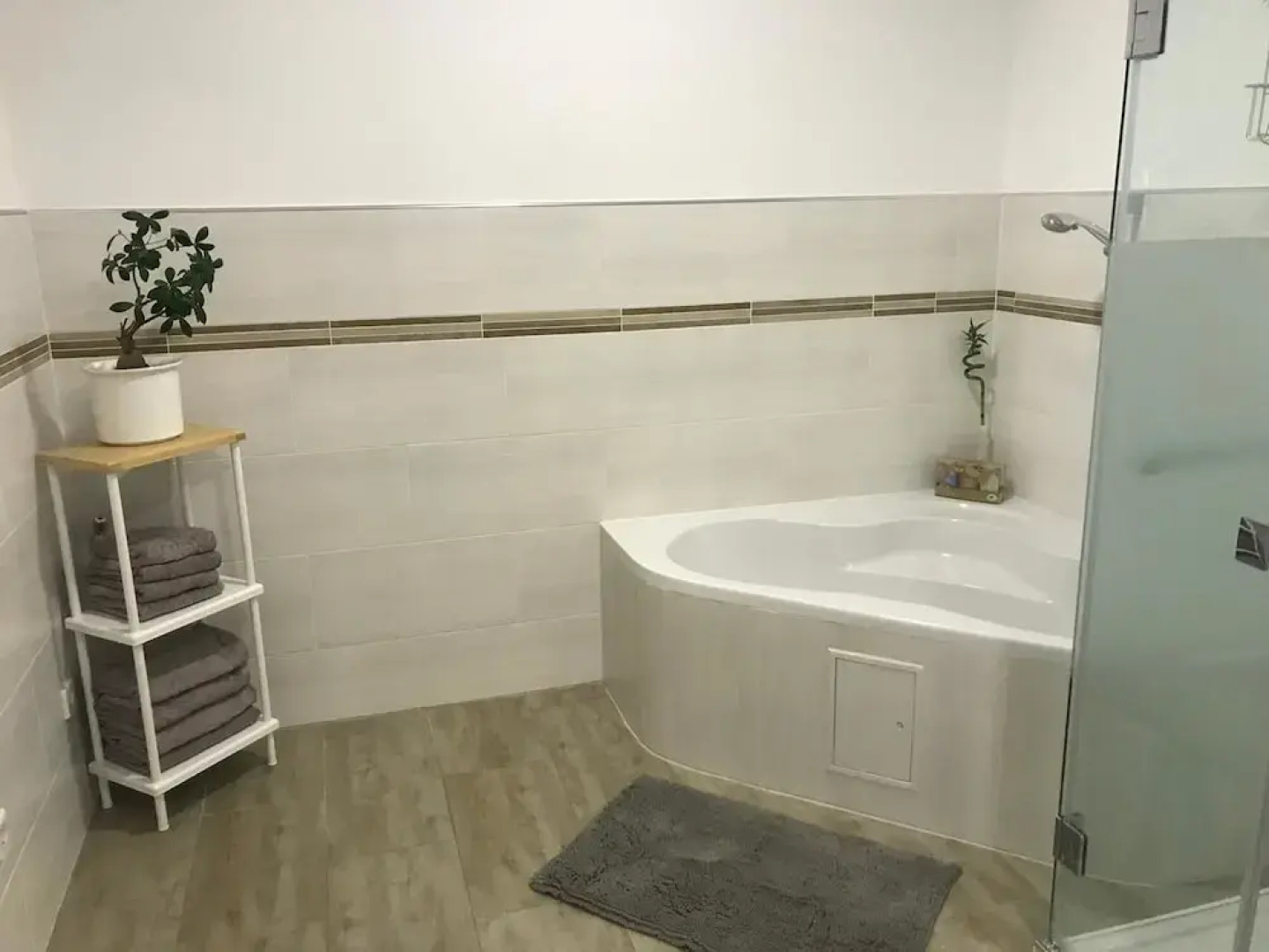 Ferienwohnungen AKH Home