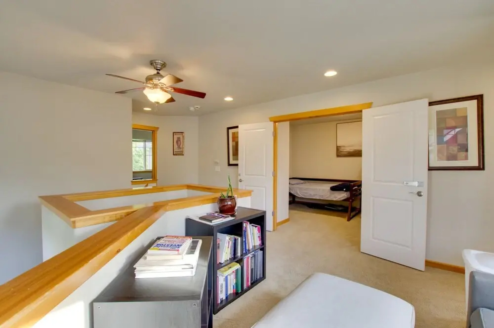 Charming Everett Townhome - 3 Mi to Downtown!