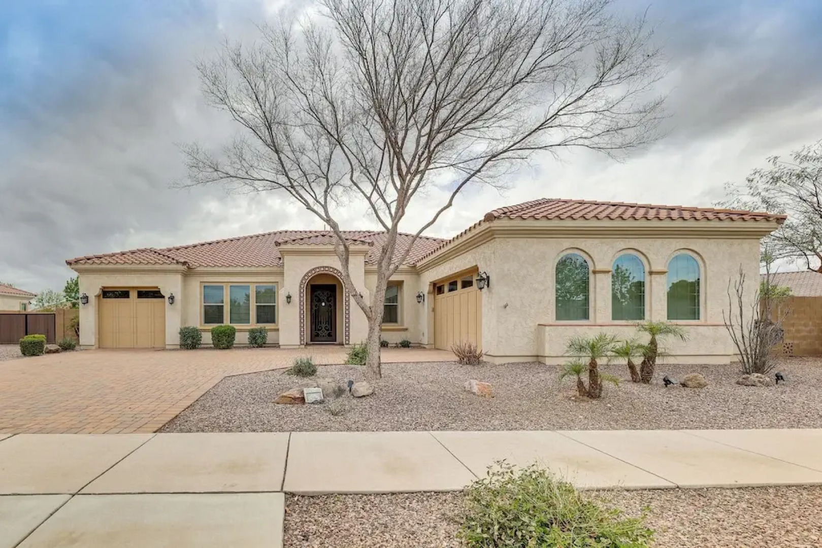 Luxury Queen Creek Home w/ Calming Pool Oasis!