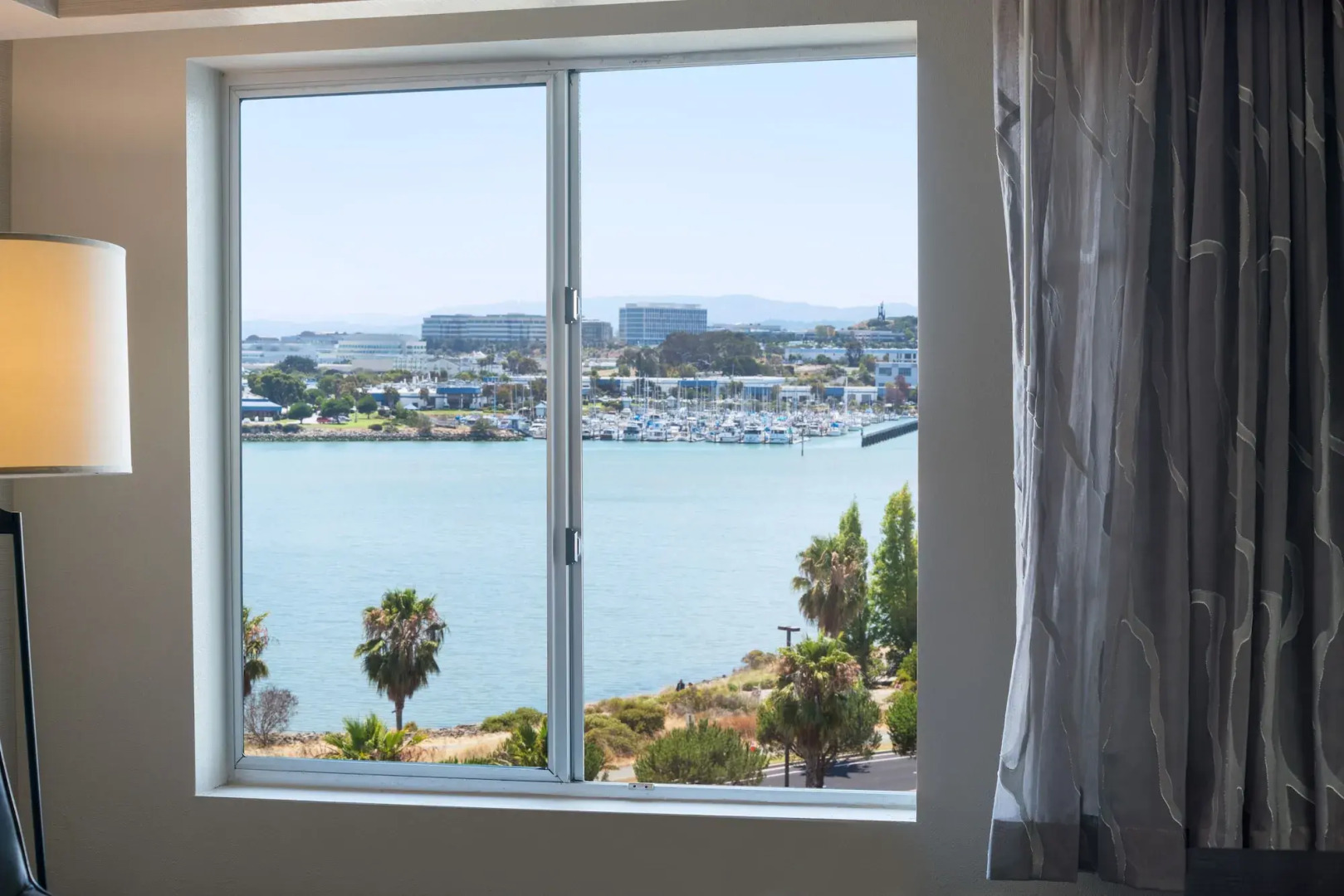 DoubleTree by Hilton San Francisco Airport North Bayfront