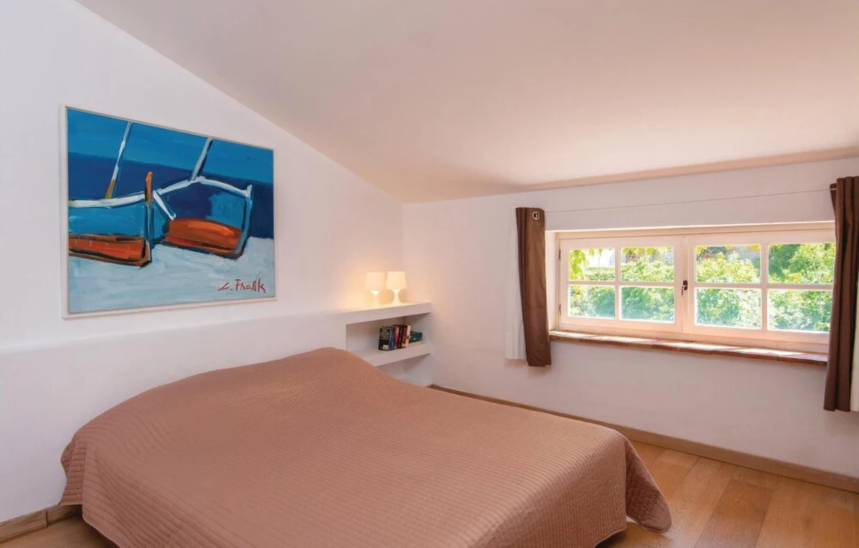 Amazing Home in Trstenik with Hot Tub, WiFi & 2 Bedrooms