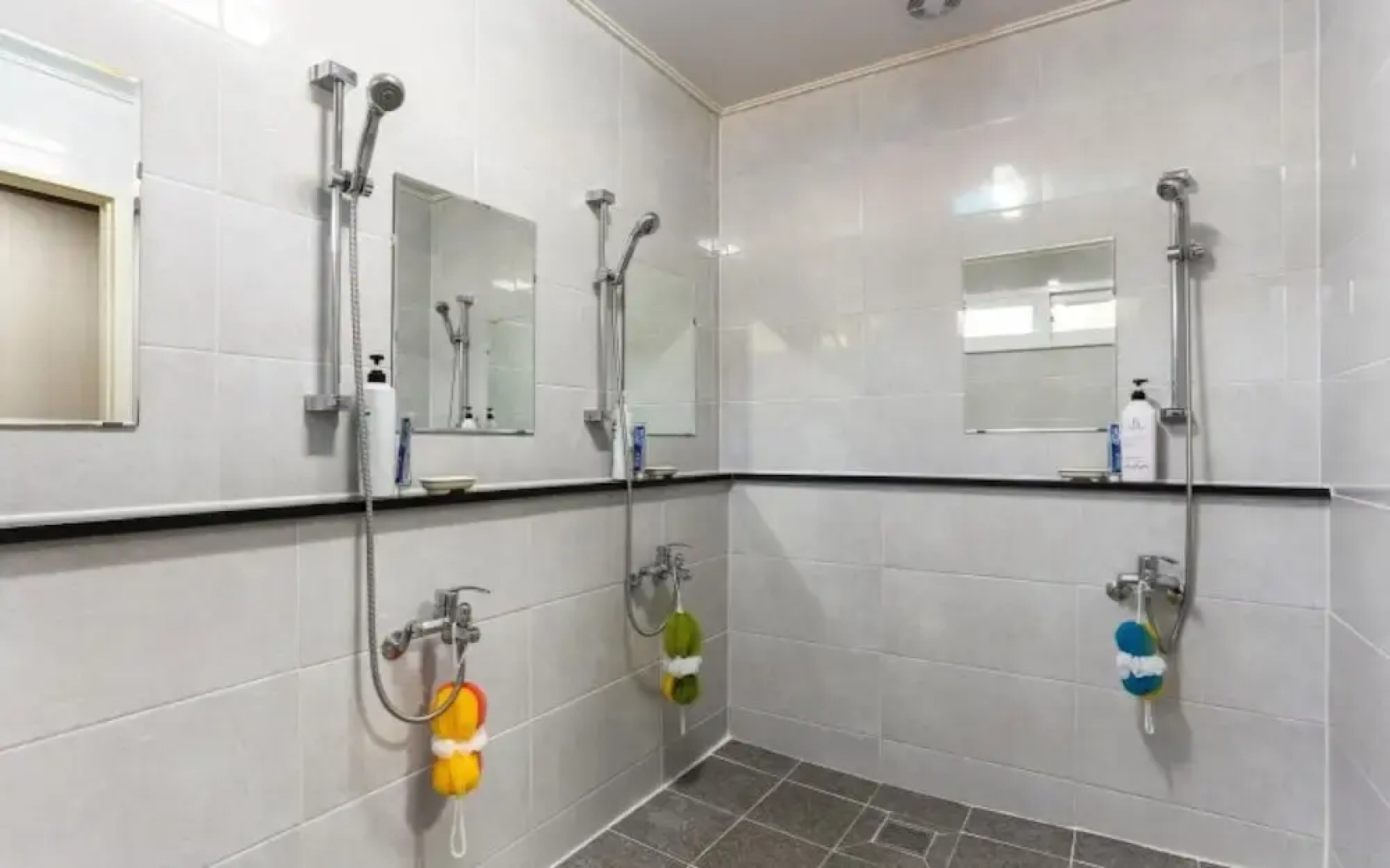 Pocheon Moonlight Dog Glamping Site