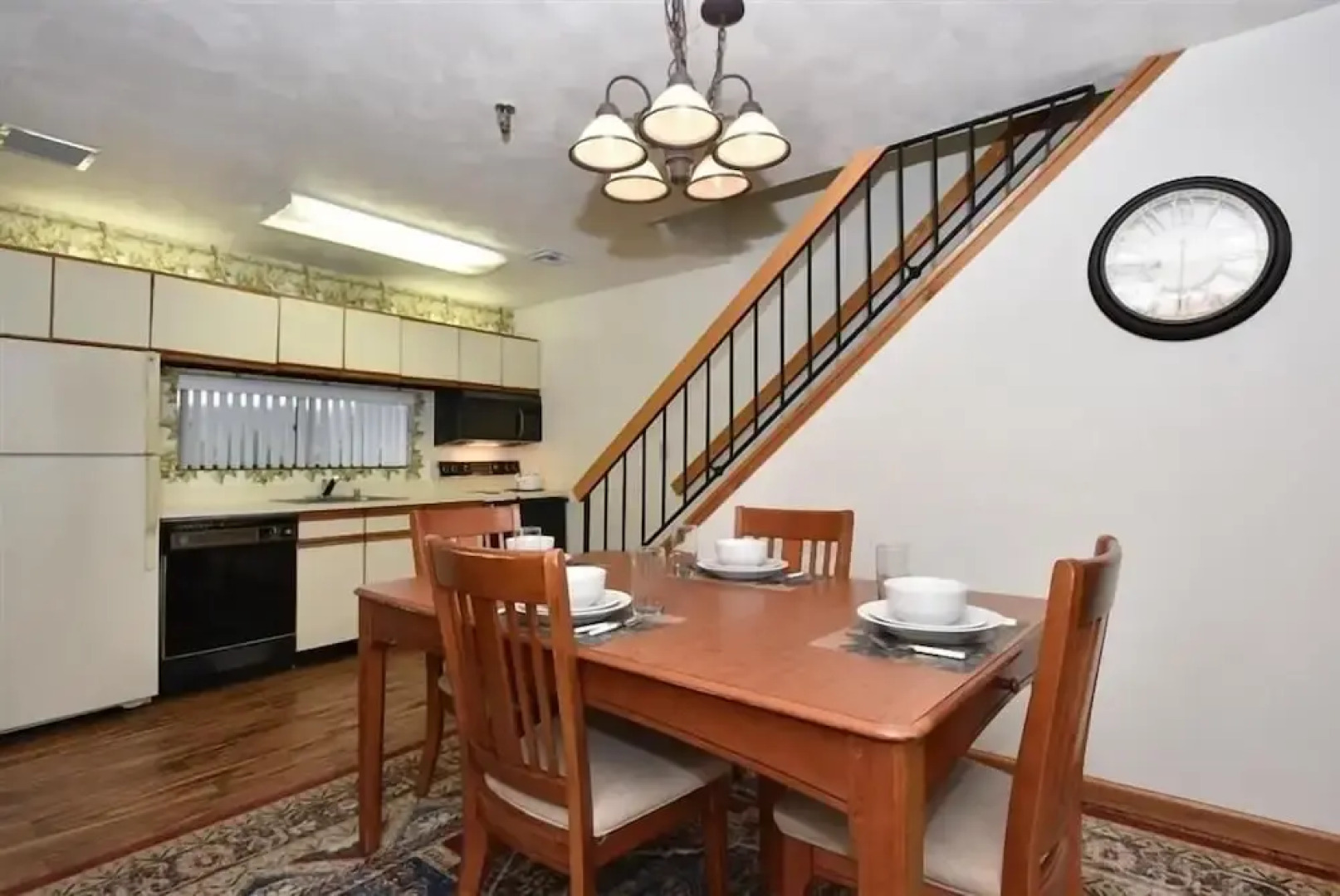 Seven Springs 3 BR Loft Condo, Walk to Slopes! by RedAwning