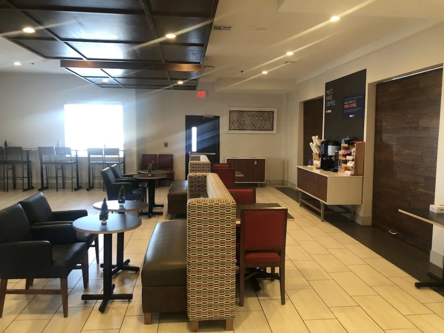 Holiday Inn Express Hotel & Suites Woodward Hwy 270