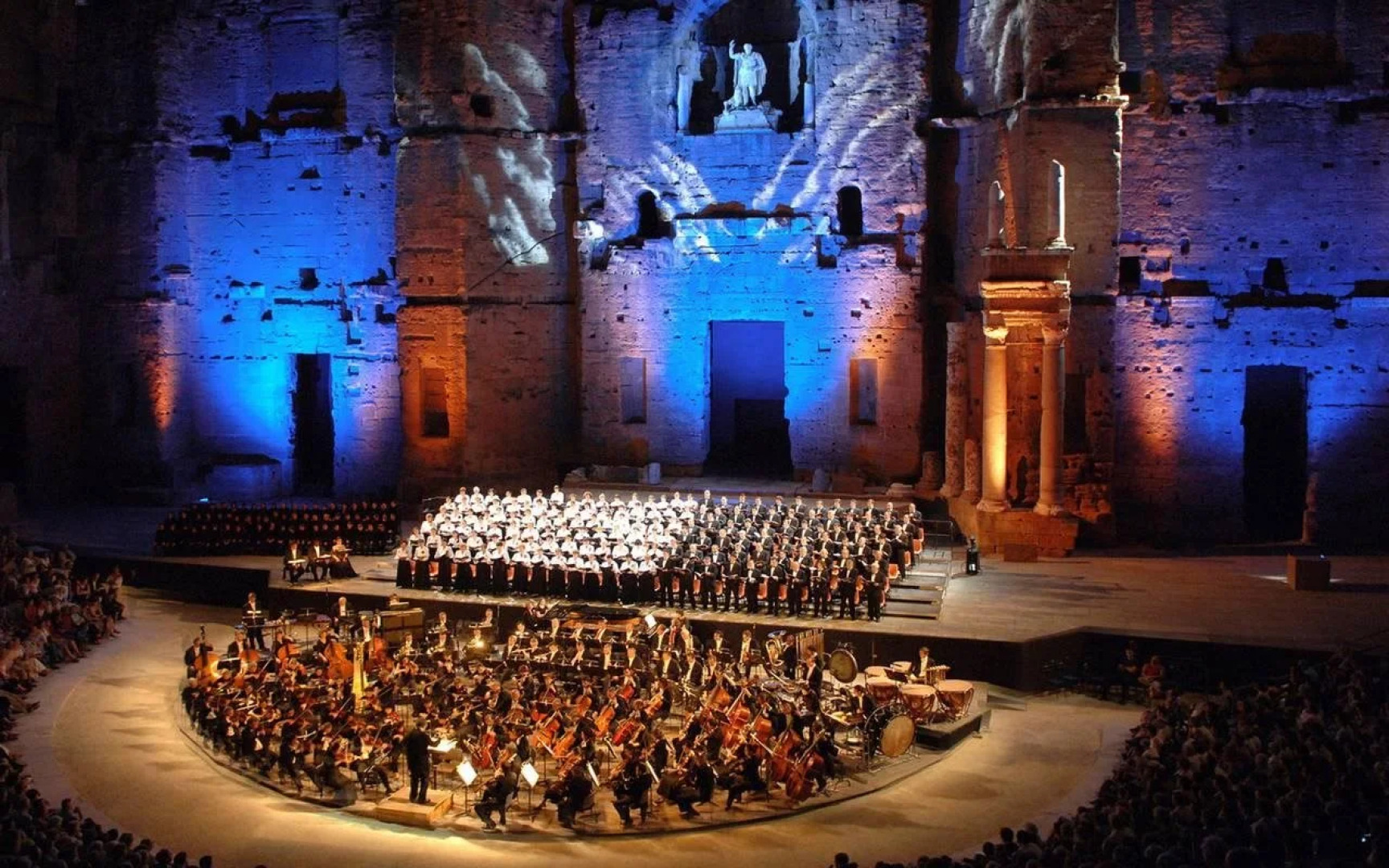 Chateau De Rochegude