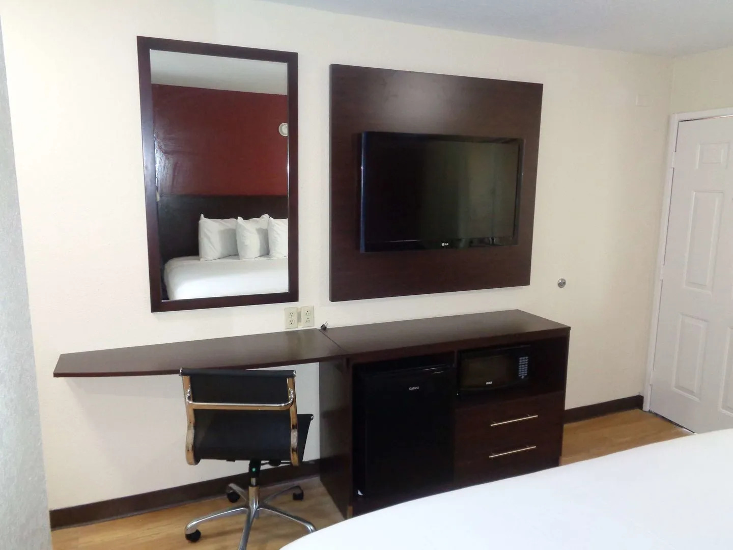 Motel 6 Hattiesburg, MS