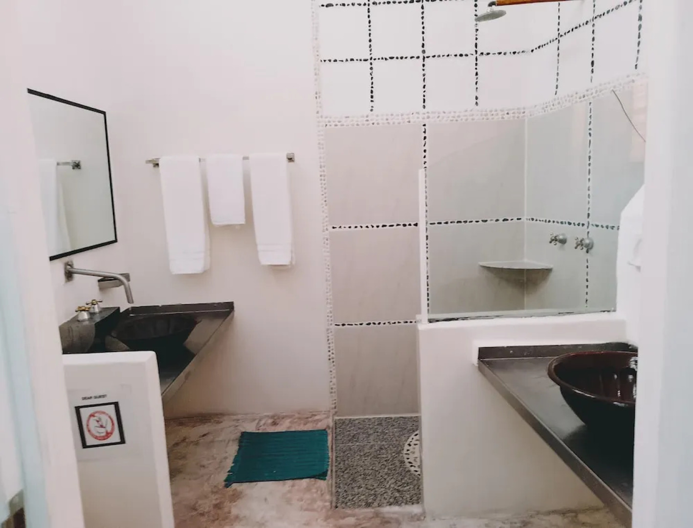 Maria's Kan Kin with Private Beach