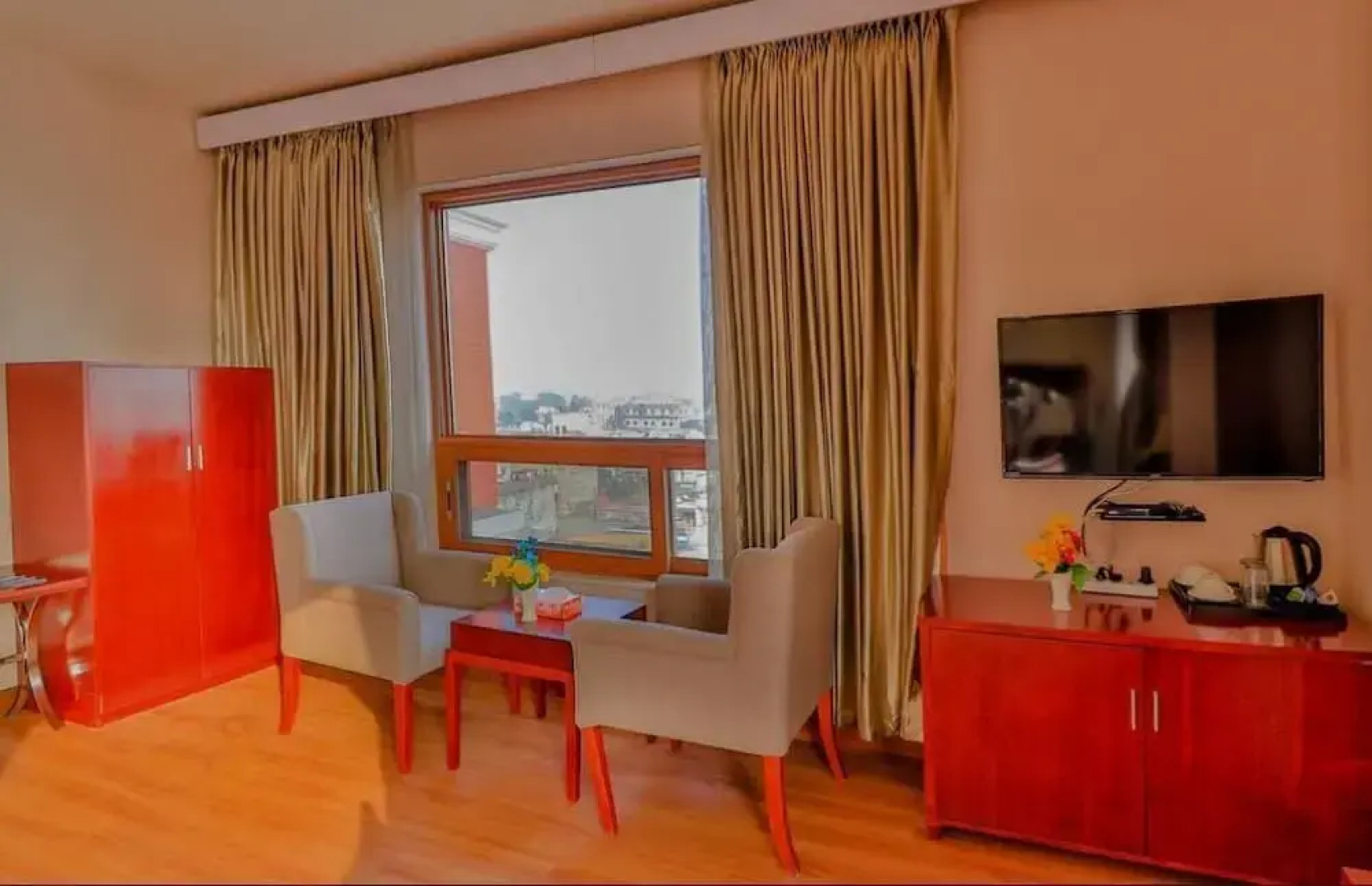 Capital O 753 Ratna Hotel