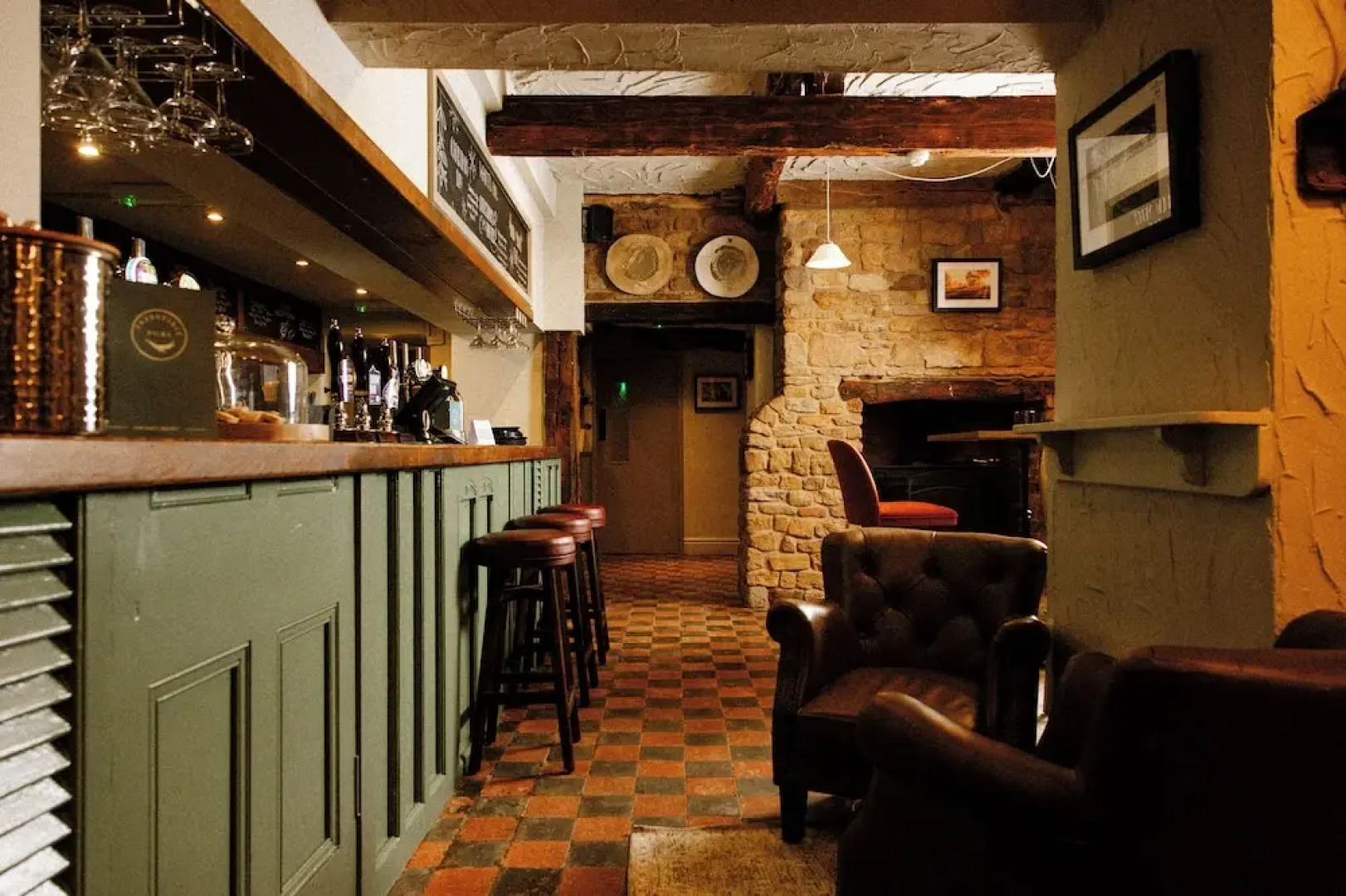 The Olde Coach House Inn