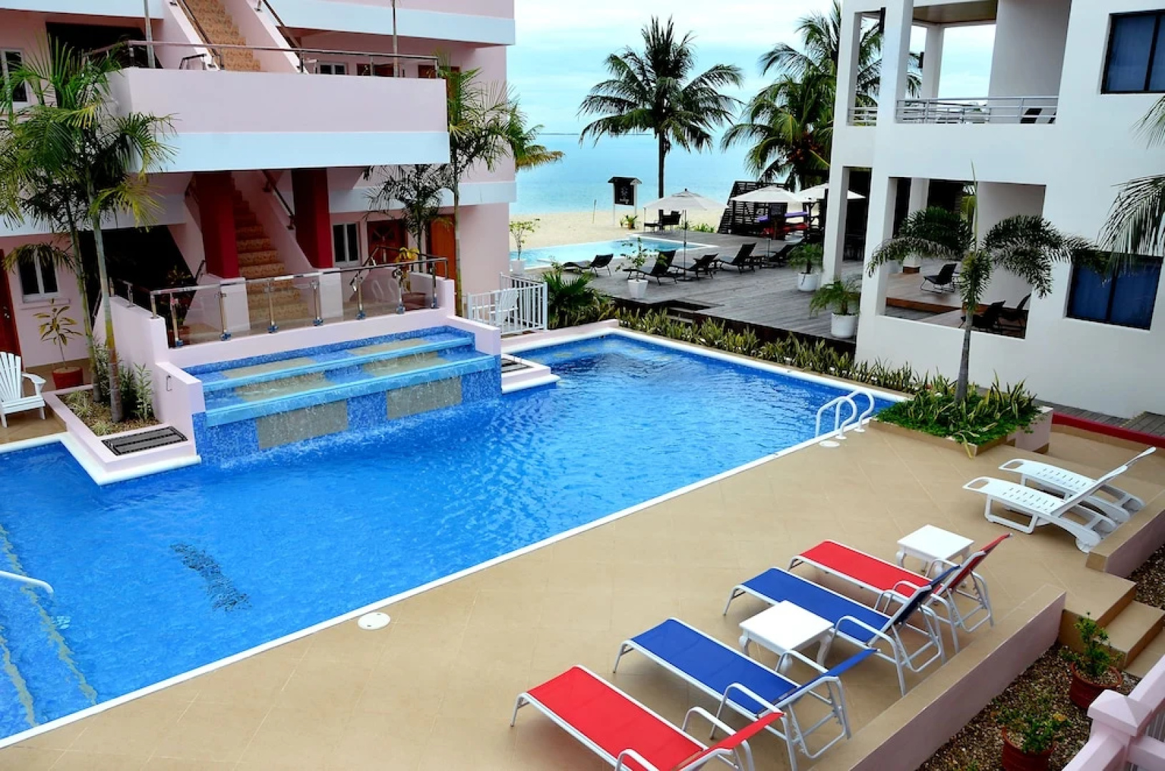 Miramar Apartments