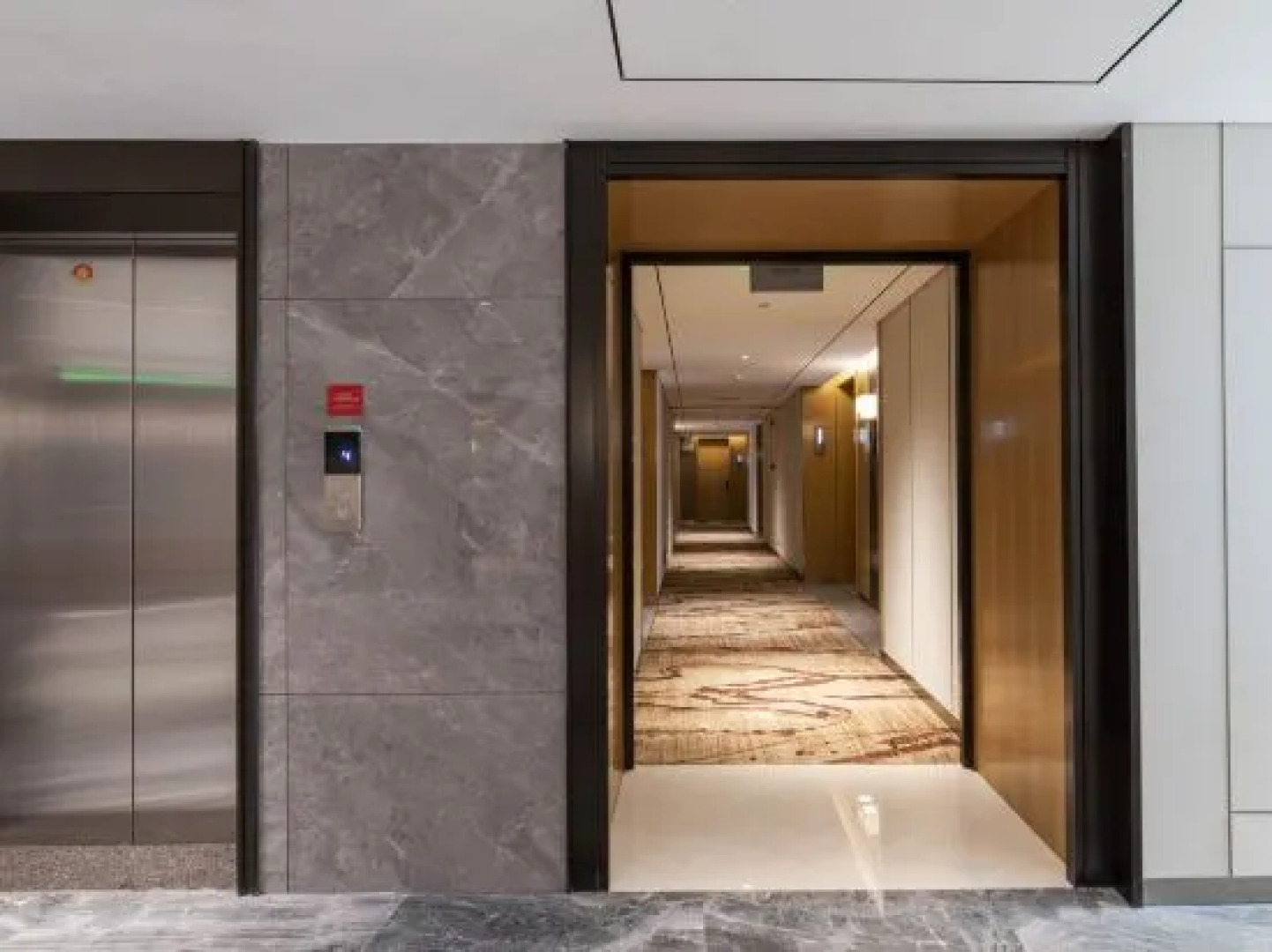 Yijing Guanlan Hotel