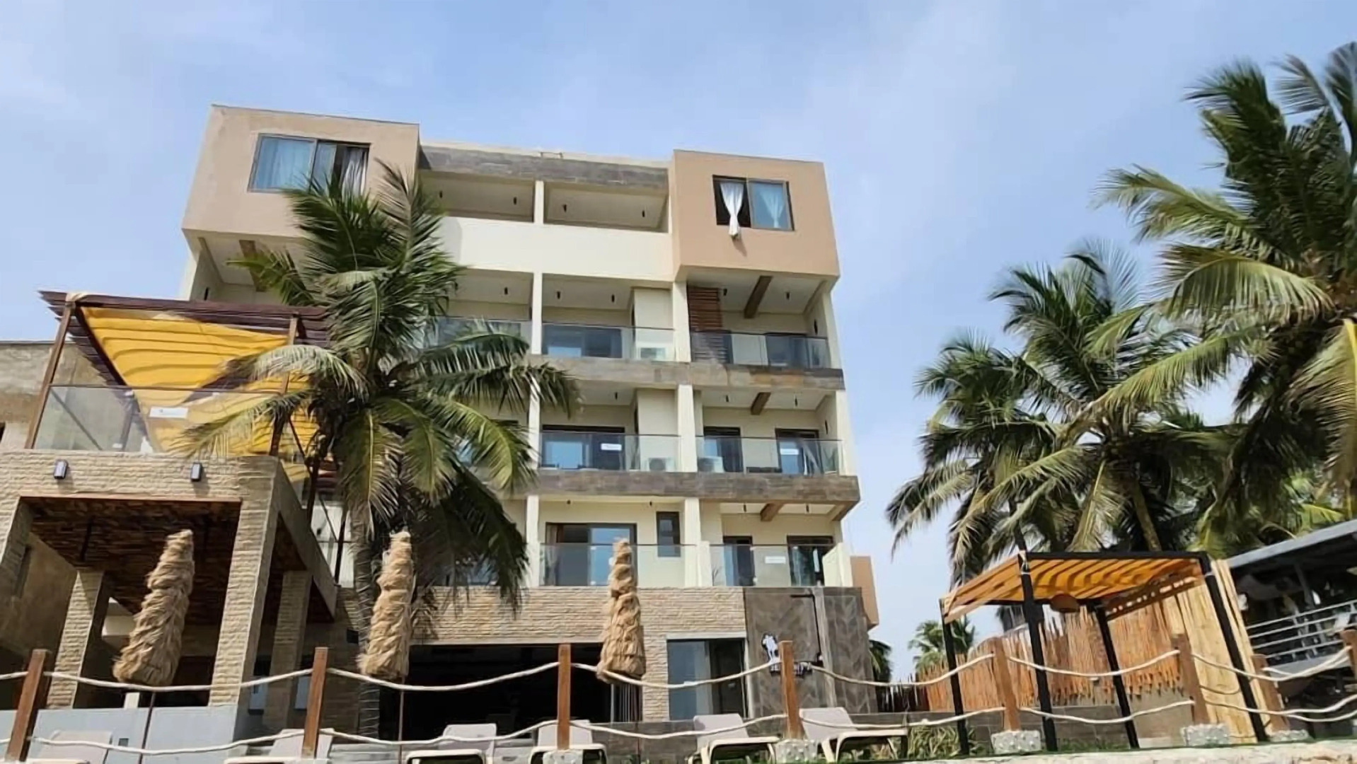 Serenity Terraces Beach Hotel-Kokrobite