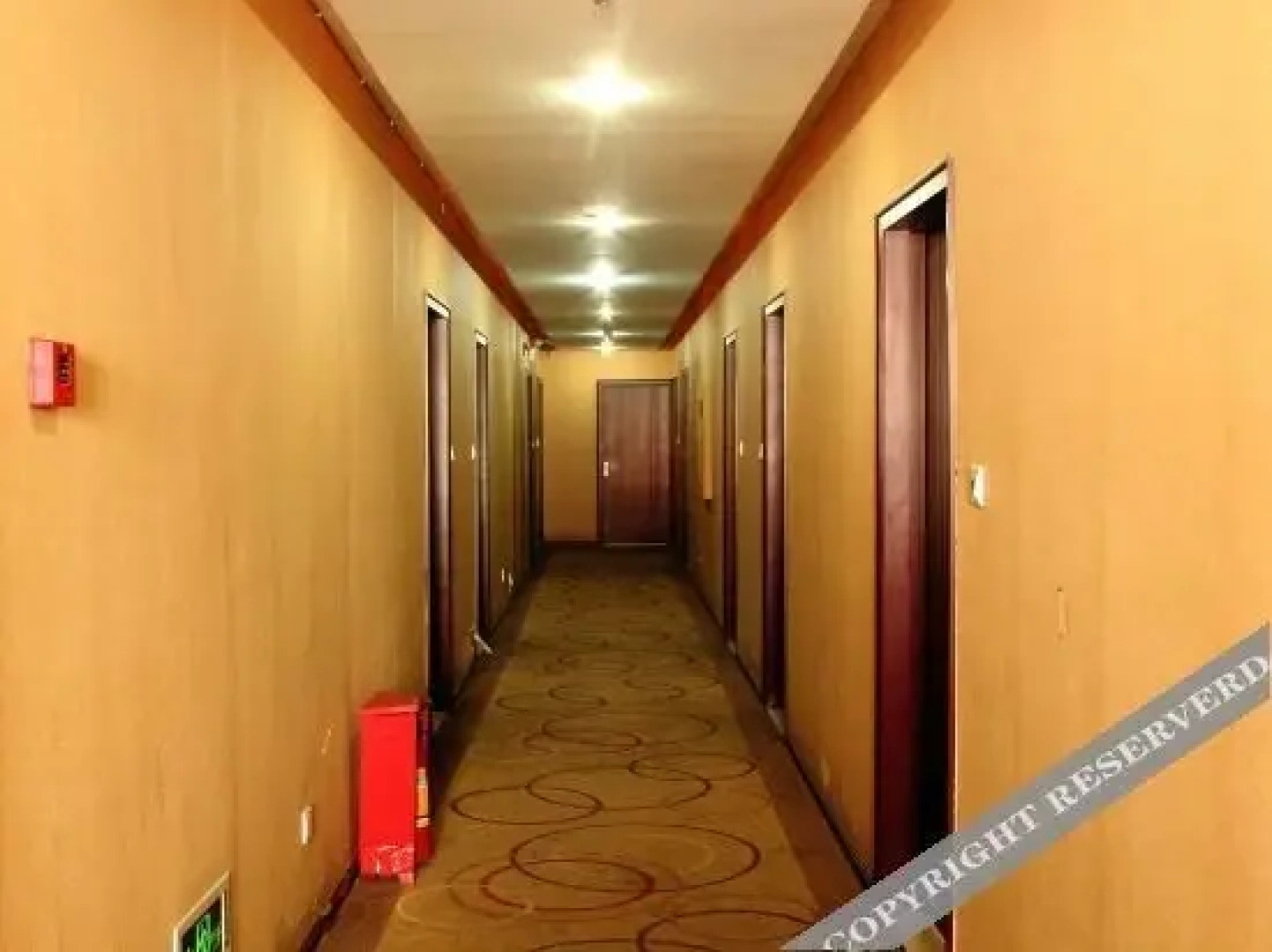 Xichang Liyang Holiday Hotel