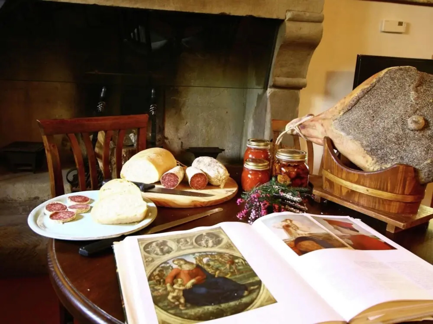 Authentic Farmhouse with Pool, Hot Tub, Playground, Garden