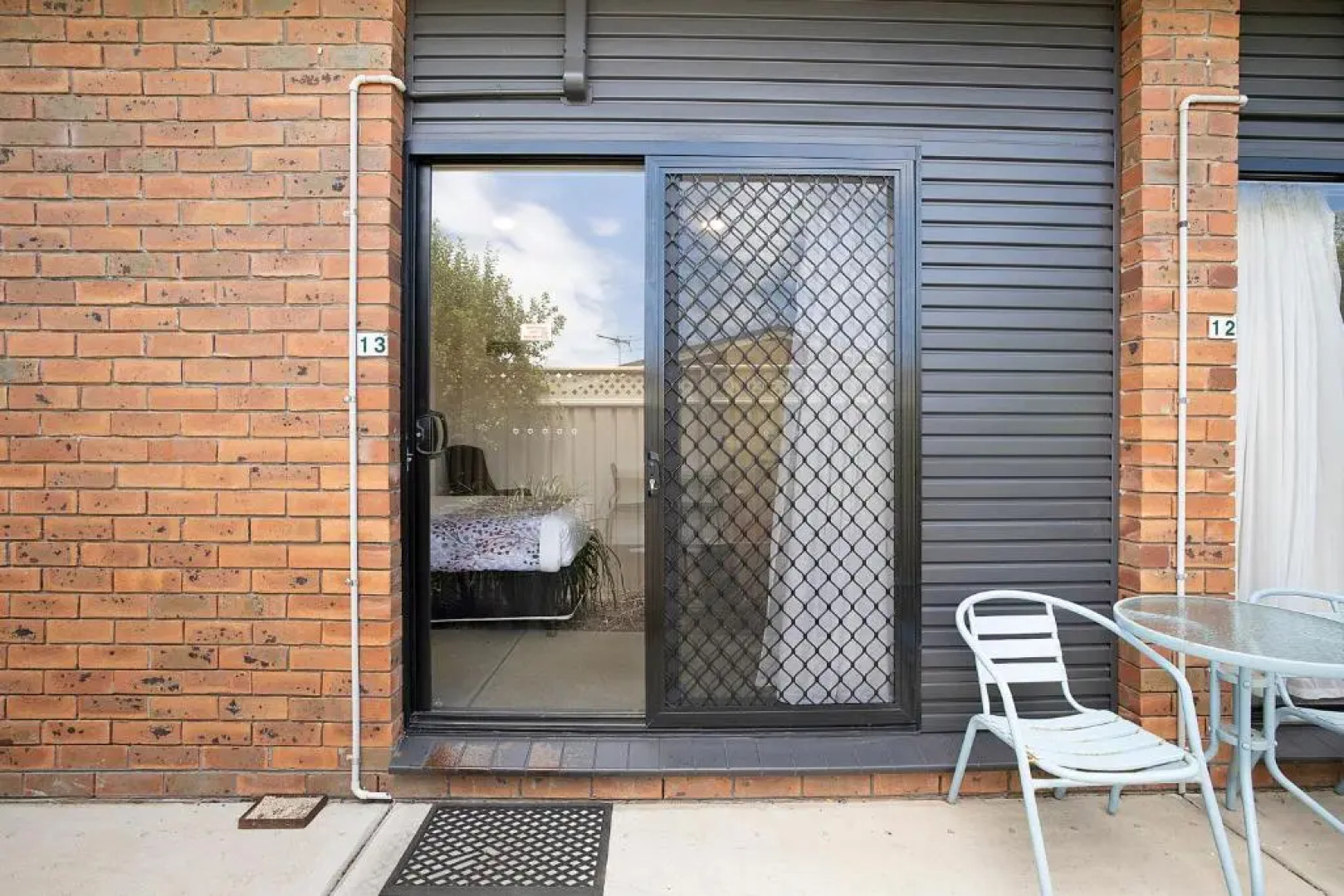 Hamilton Lakeside Motel