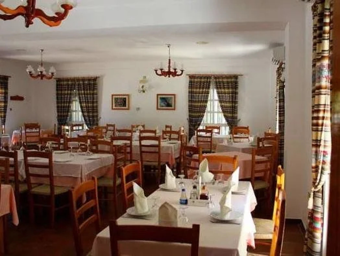 Hotel Puerta del Parque