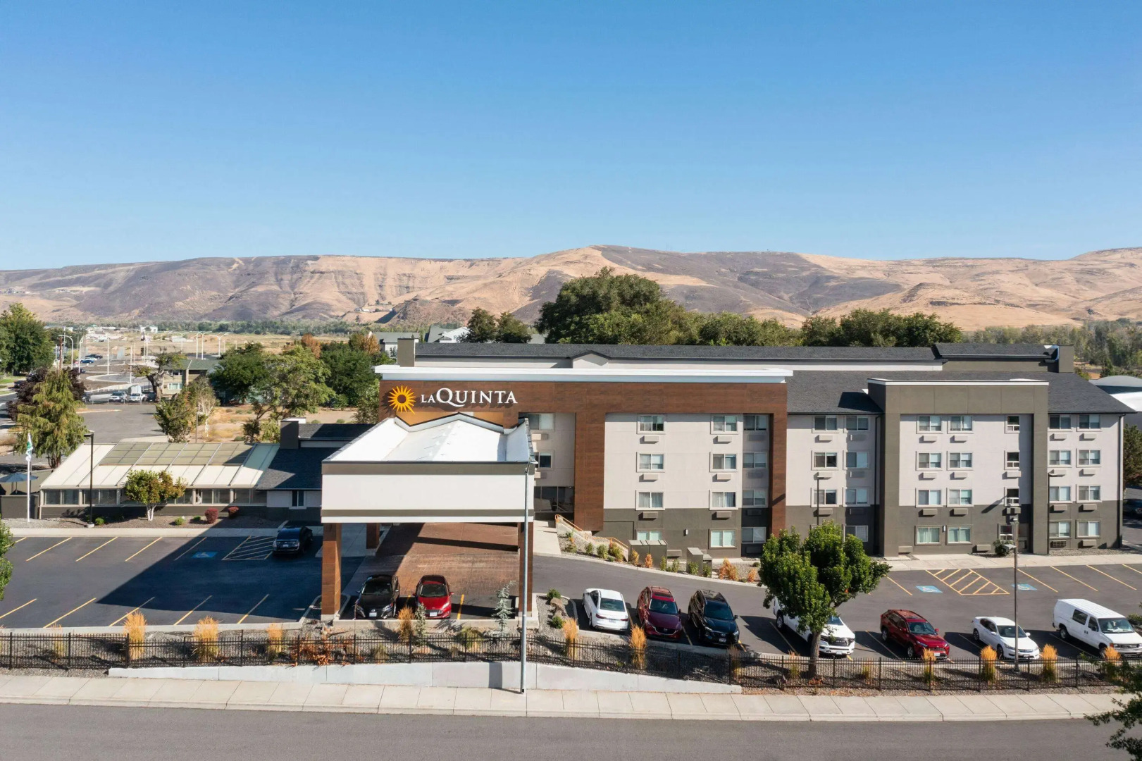 La Quinta Inn & Suites by Wyndham Yakima Downtown