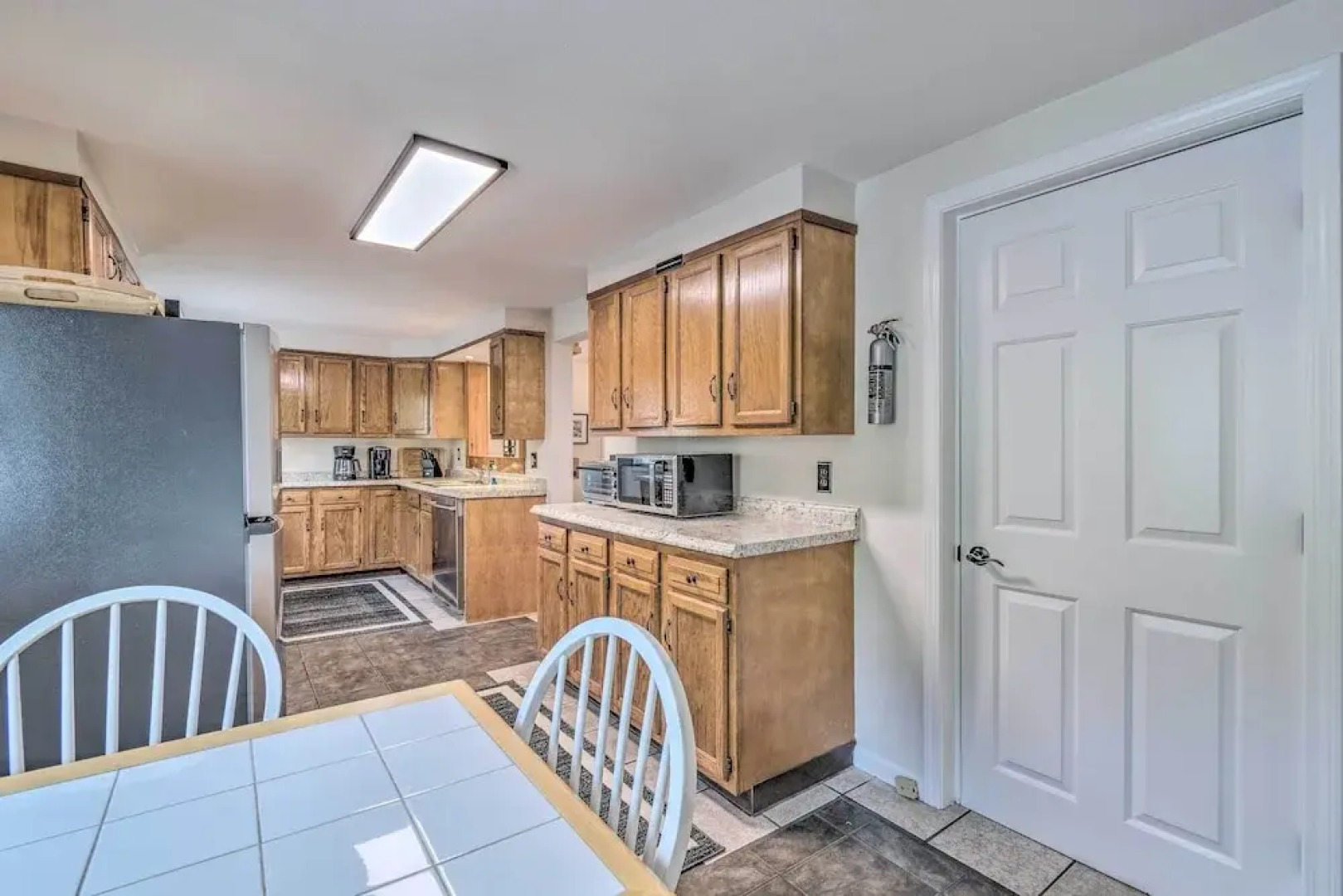 Watkins Glen Lakeview Cottage w/ Waterfall!