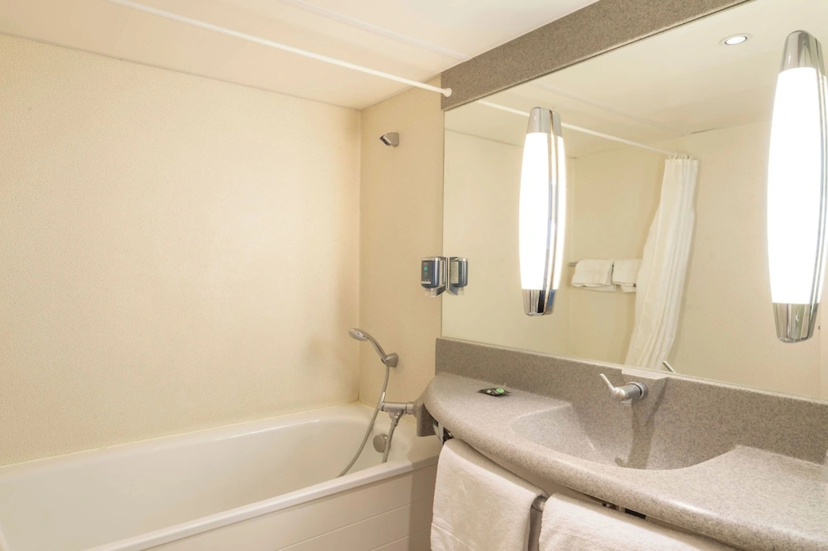 Hotel Novotel Valenciennes