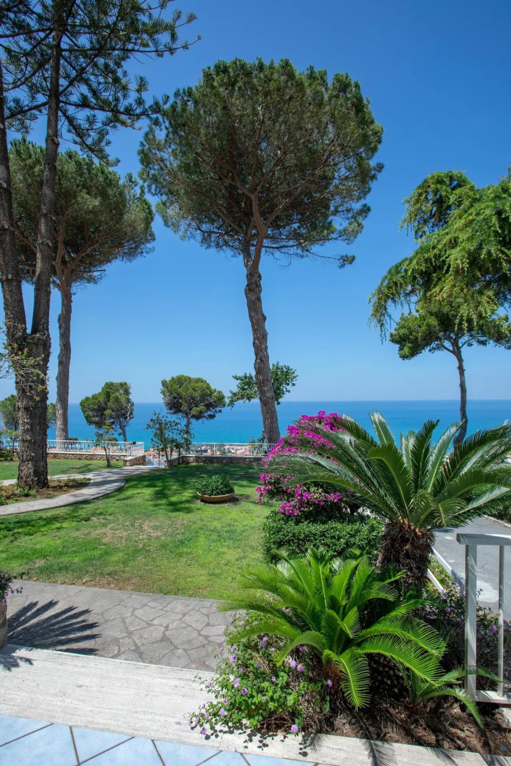 Club Residence La Castellana