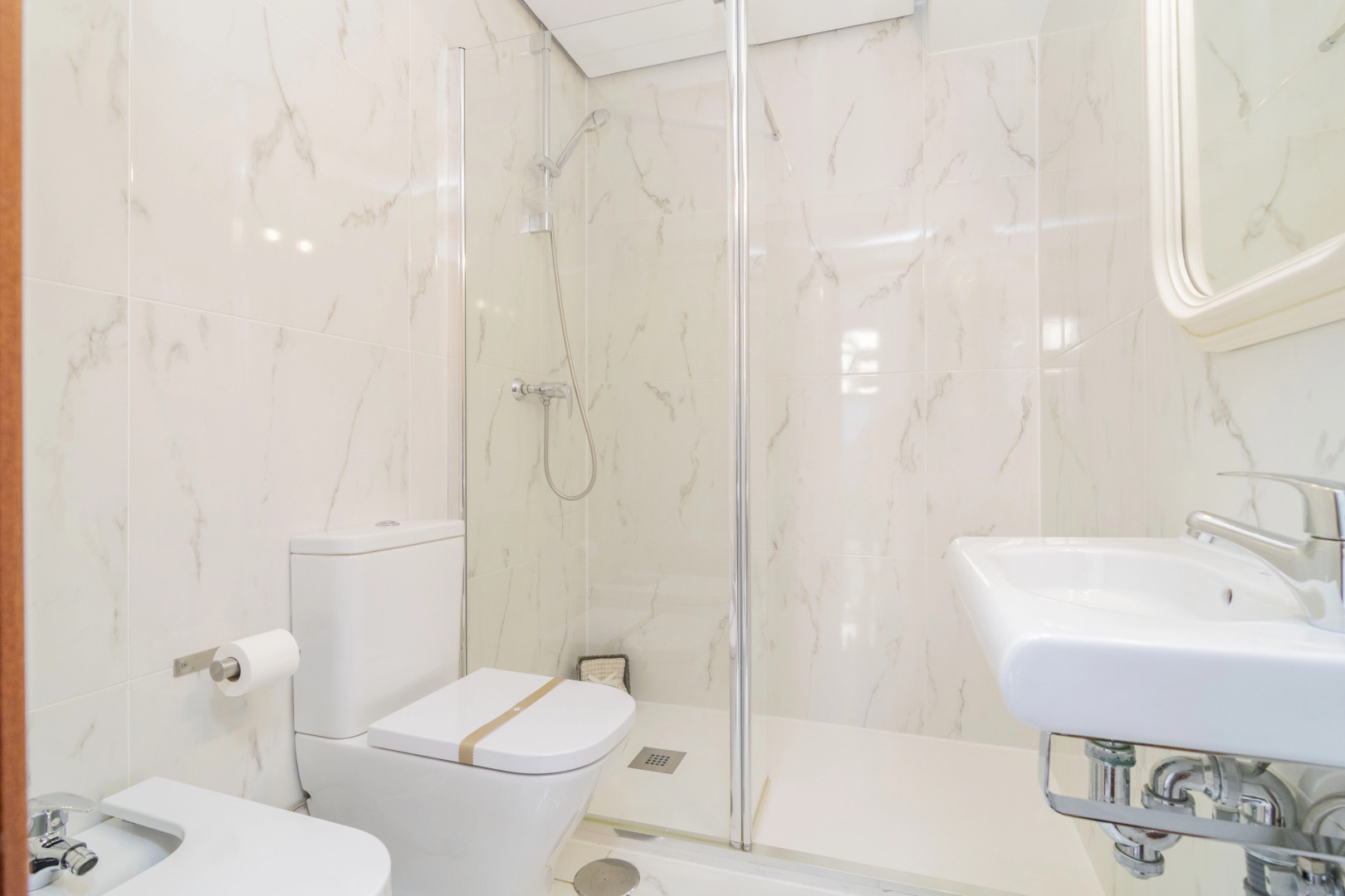 Far Home Gran Vía - Hostel