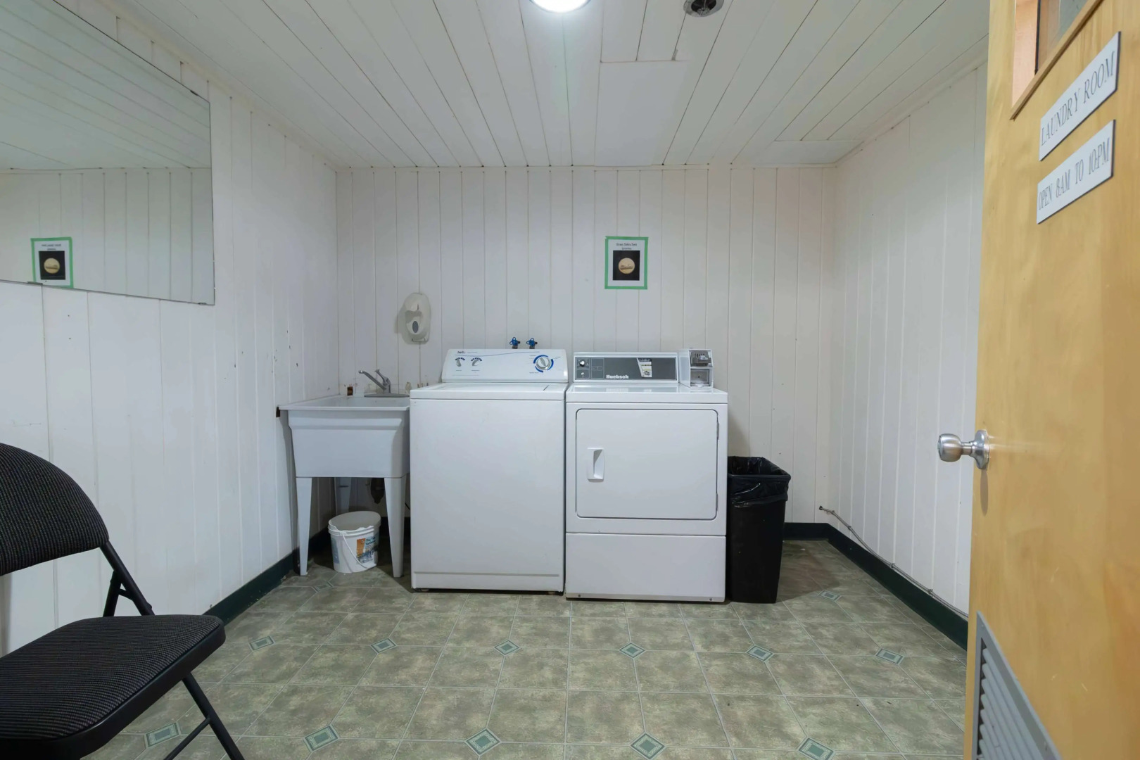 Super 8 by Wyndham Prince George