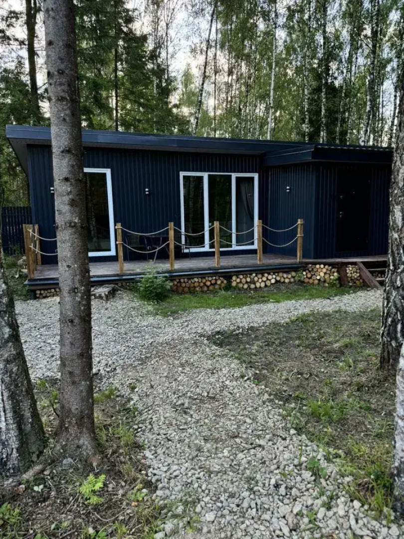 Уютный домик в лесу