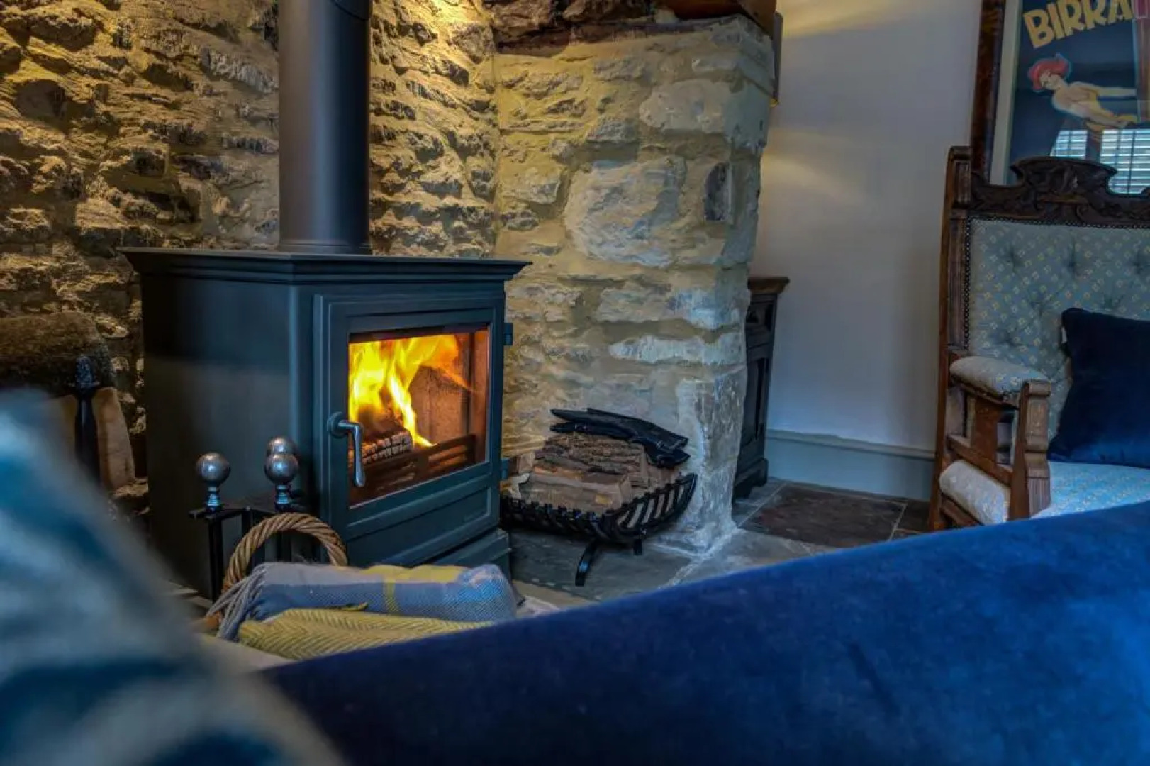 Chic Georgian town house in Cotswold town centre