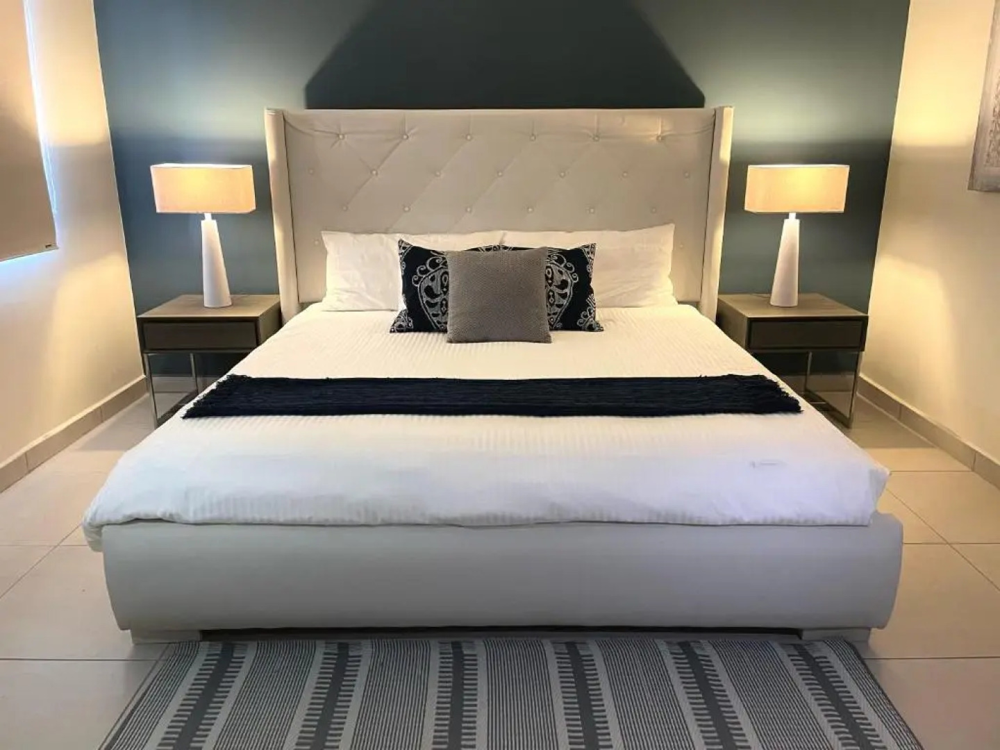 Affordable Family Apartment Only 350 Yards From Eagle Beach