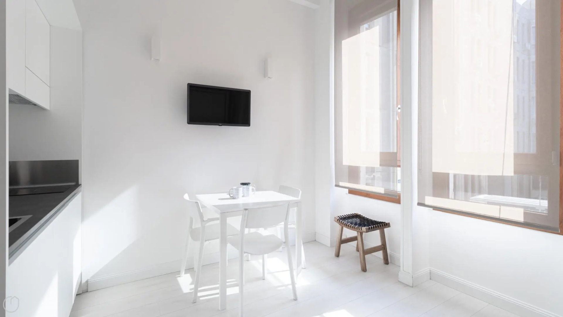 Italianway - Napo Torriani 22 G