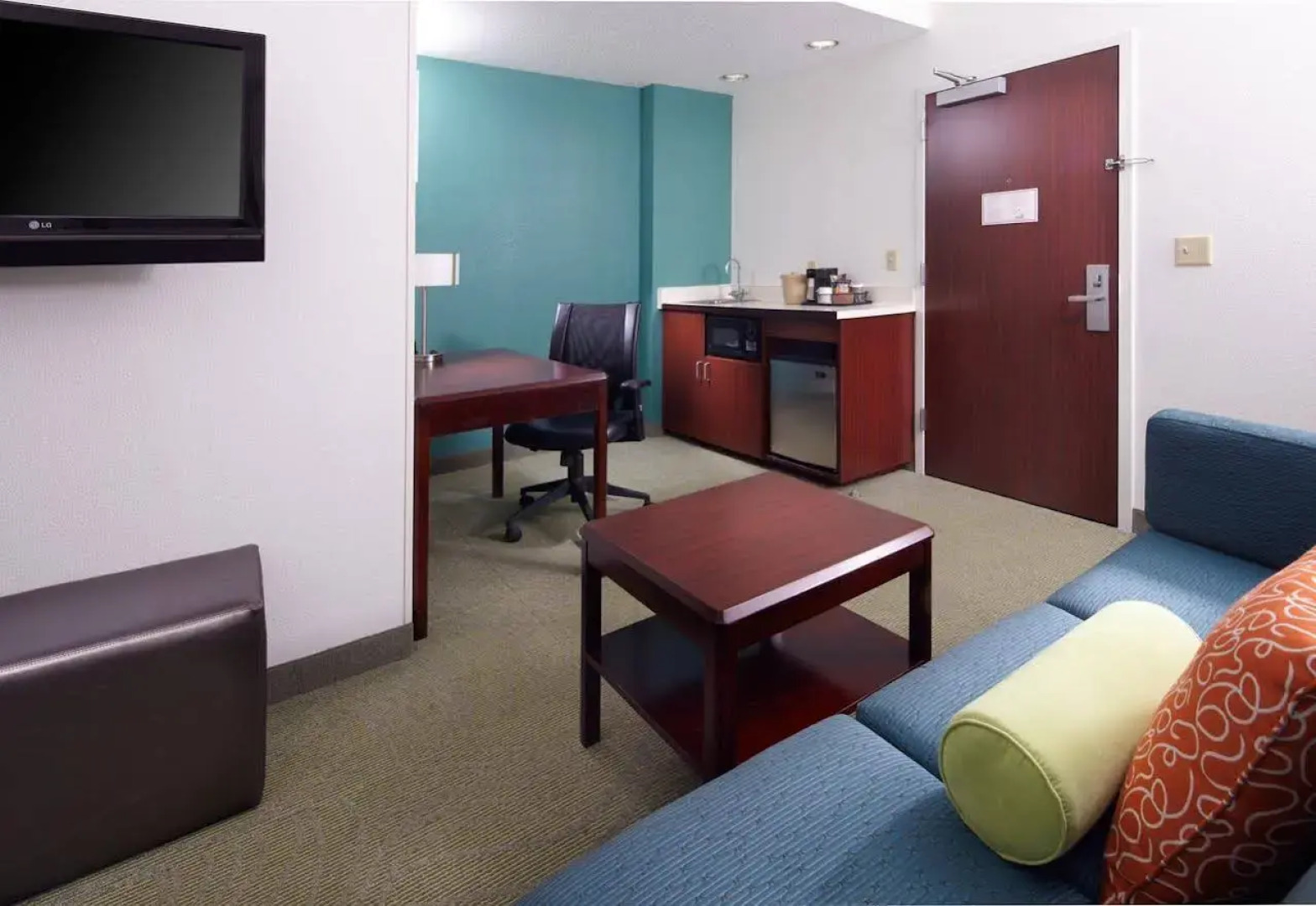 Staybridge Suites Pittsburgh Airport by IHG