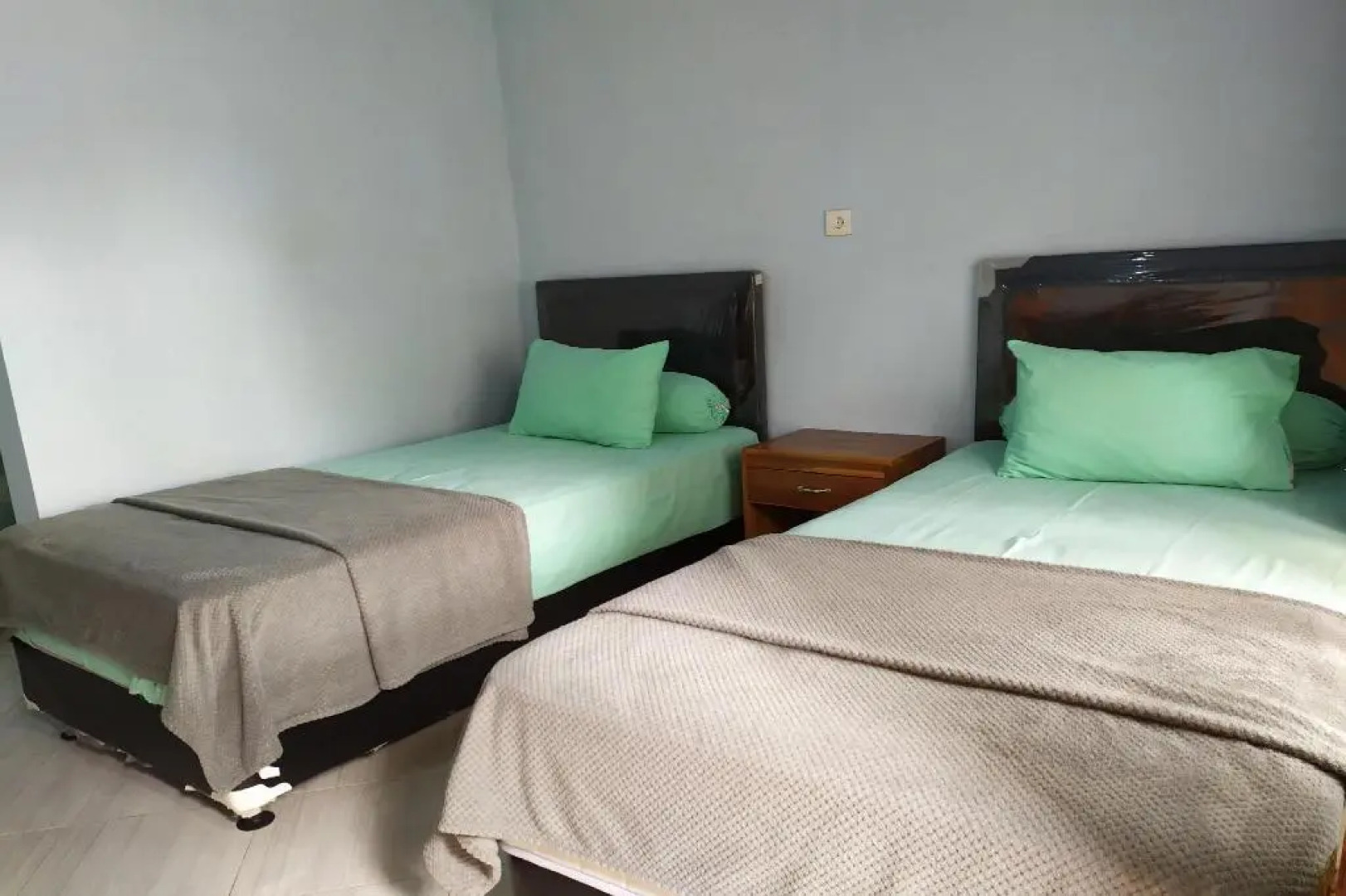 OYO 2423 Hotel Tubalong Taliwang Syariah