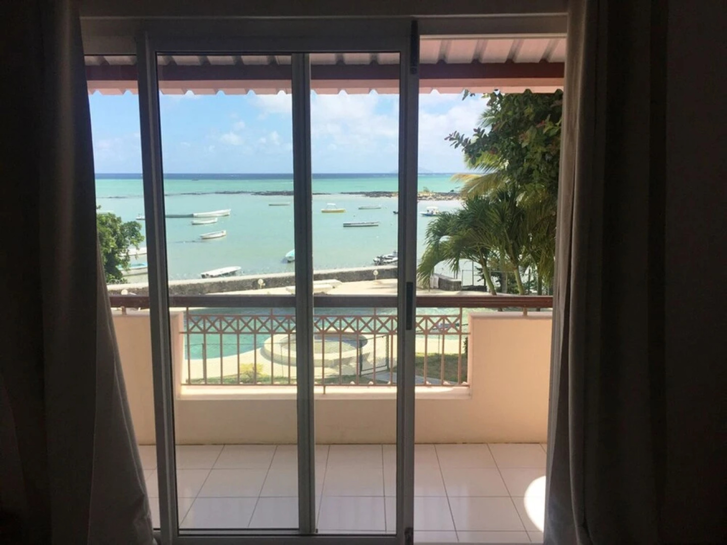 Relax in Mauritius - Unforgettable Moments With Family Friends