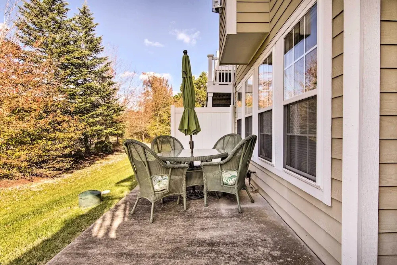 Bikes, Kayaks, Pool: Getaway 3 Mi to Bethany Beach