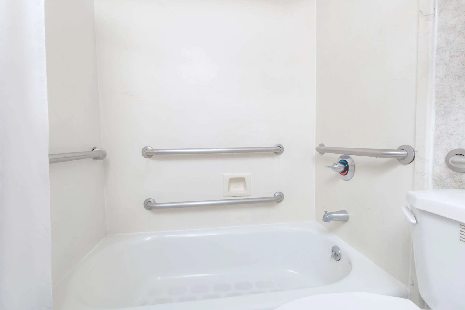 Days Inn by Wyndham Los Angeles Stadium Area/LAX