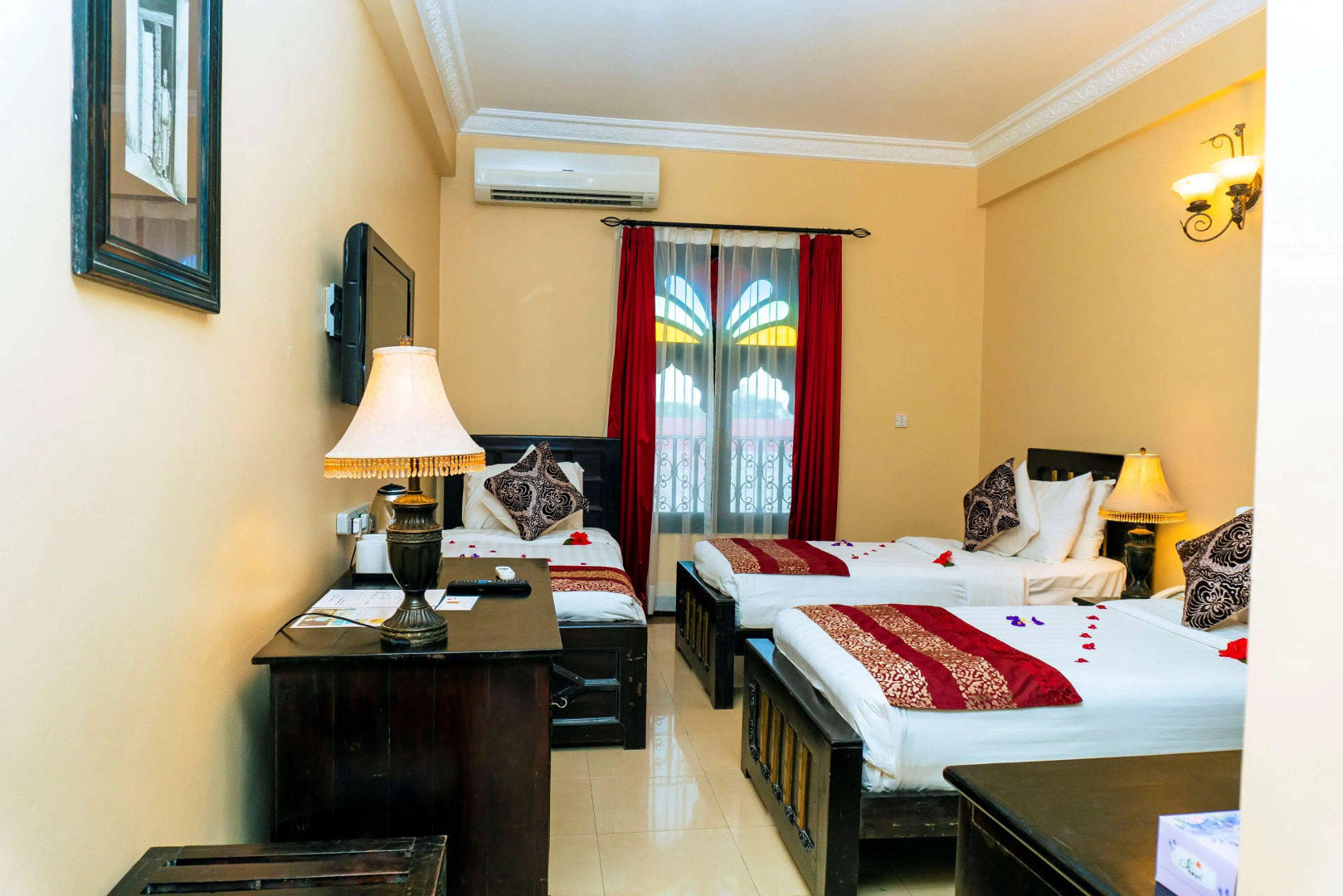 Golden Tulip Stonetown Boutique