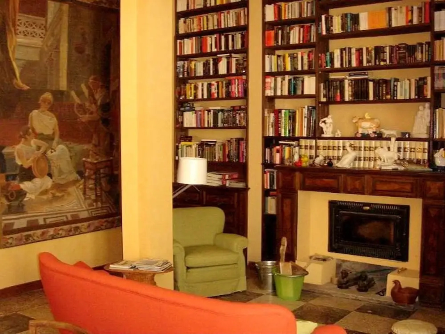 Belvilla by OYO Apartment in Castle With Garden