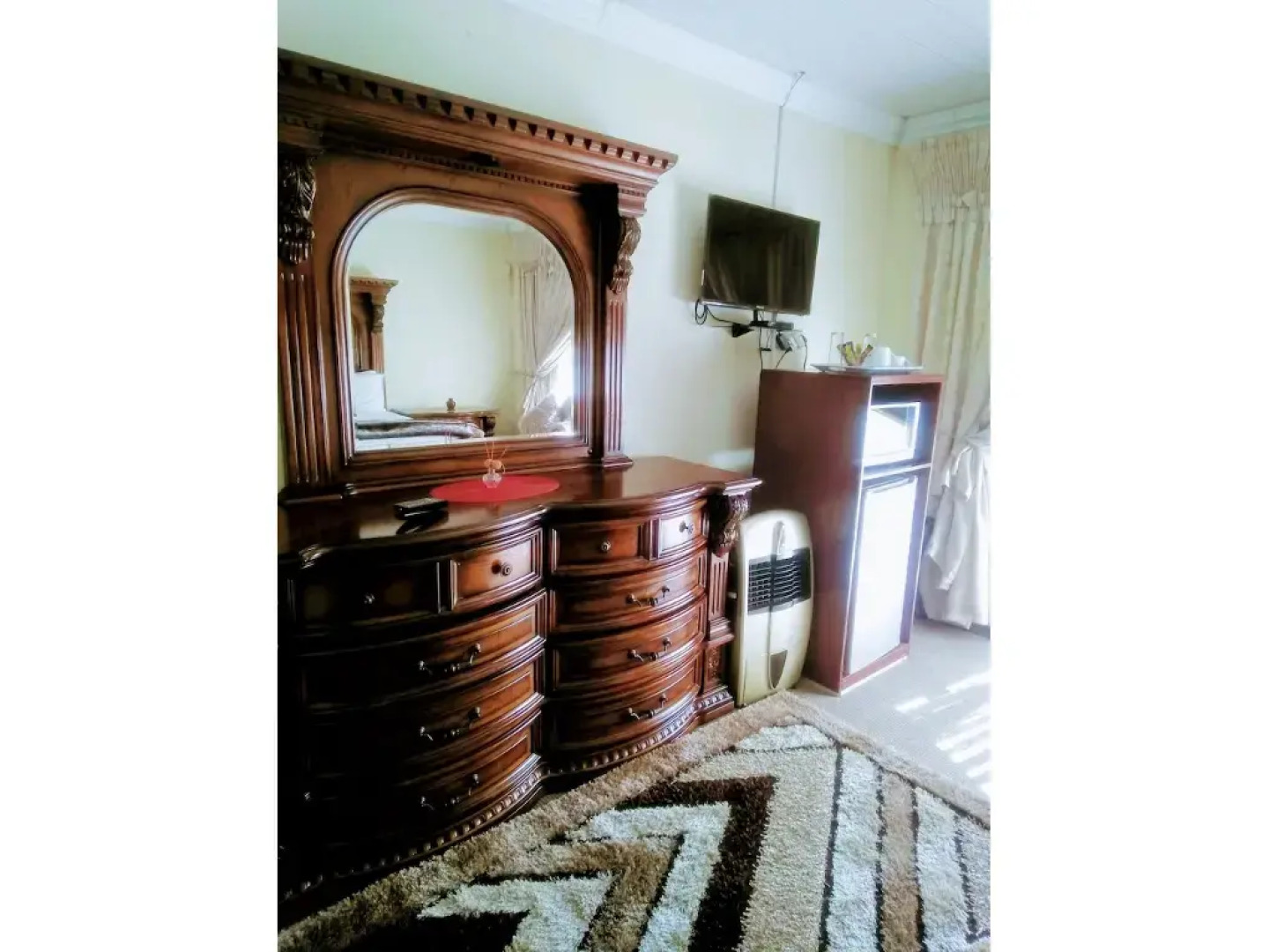 Lekoa Bed and Breakfast and Trading