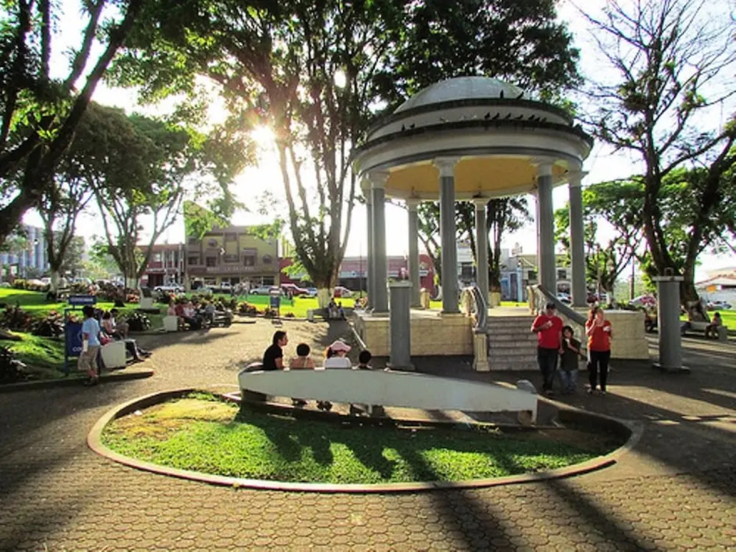 Eco Granja Sostenible Don Lolo