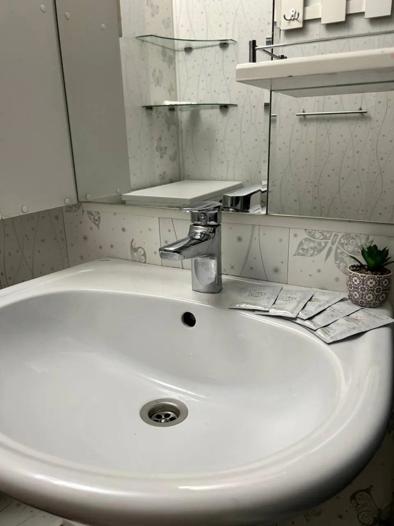 Home Hotel (Хоум Отель) на Шахтеров 23