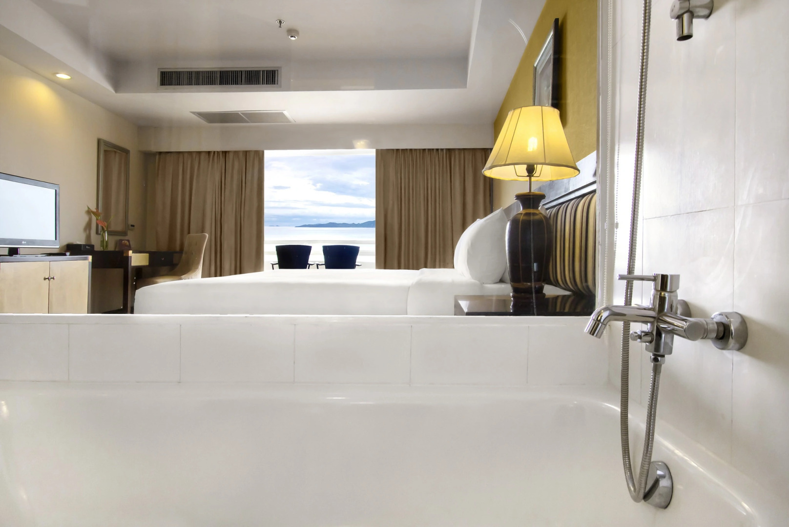 D Varee Jomtien Beach