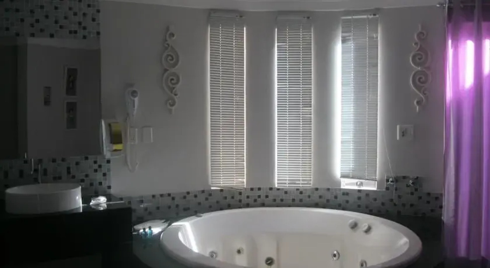 Plaza Motel (Adult only)