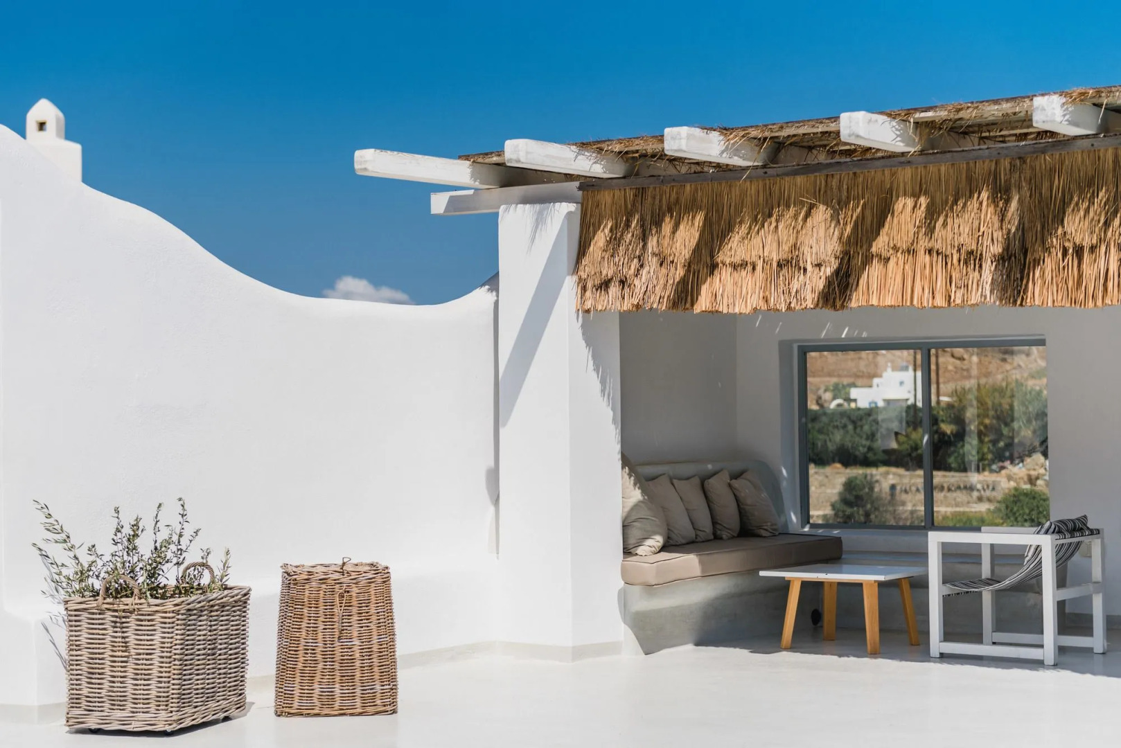 Villa Thea Collection