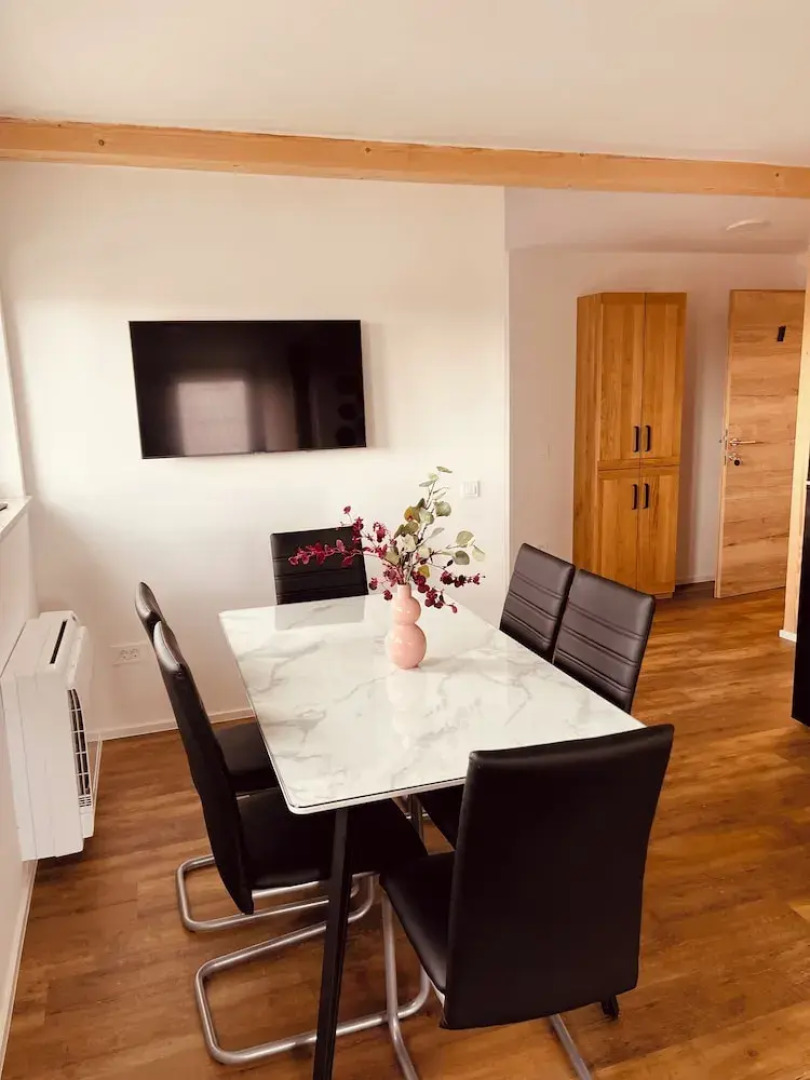 PJagodic Hotel Cerklje