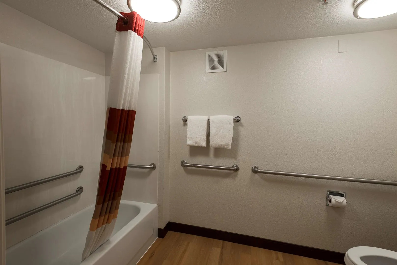 Red Roof Inn Louisville East - Hurstbourne