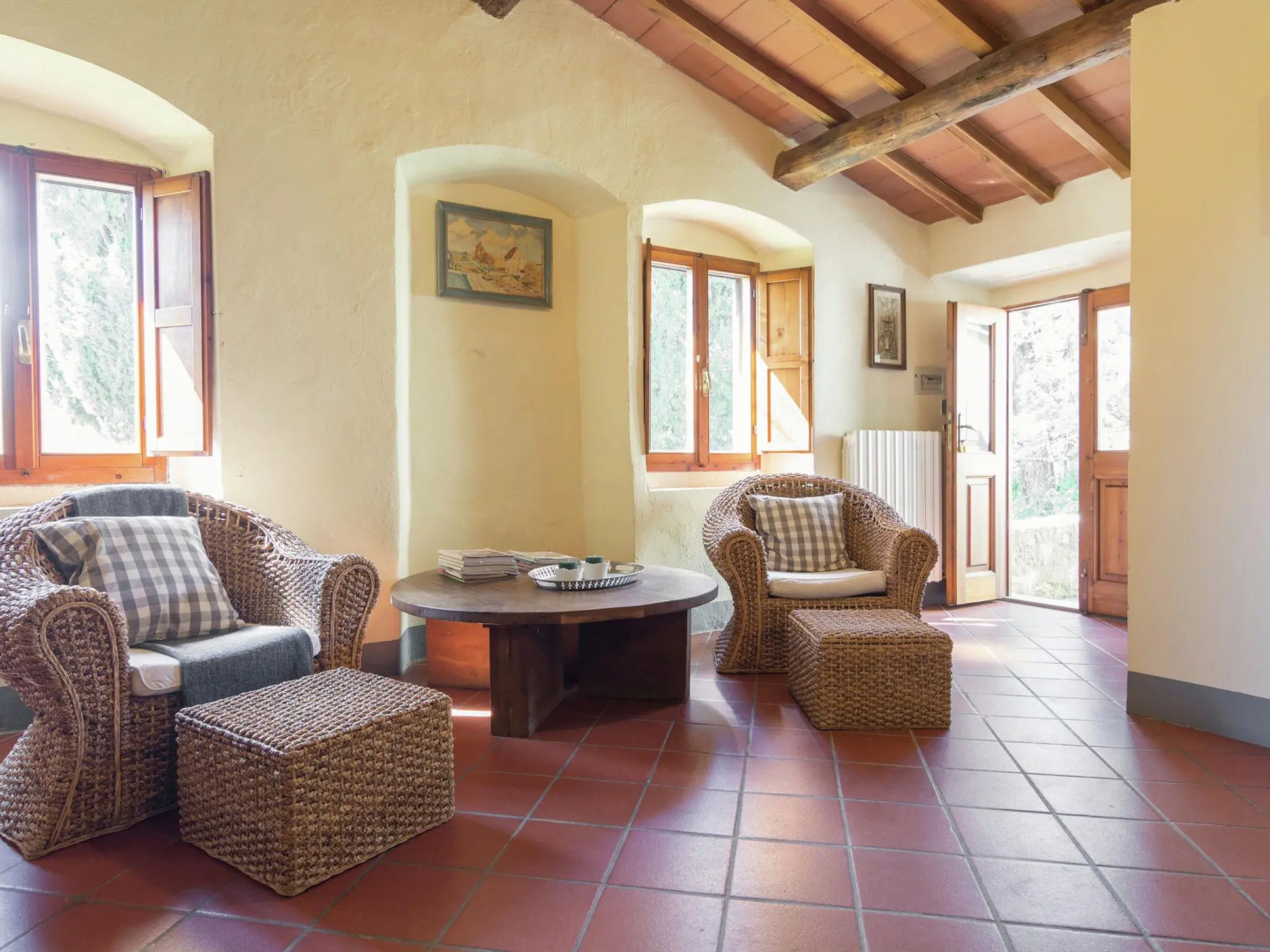 Scenic Stay Near Florence