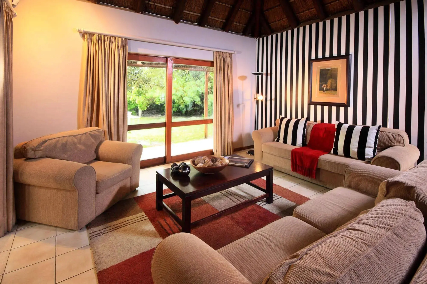 Thatchwood Country Lodge