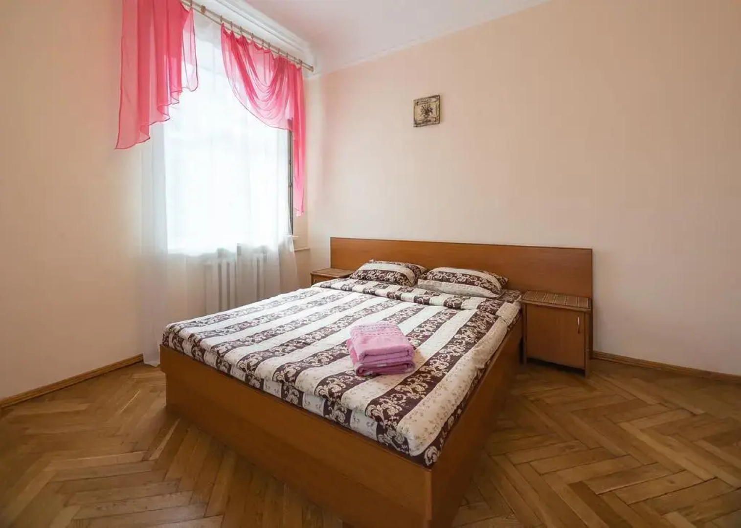 Prorizna Studio Kiev Apartment