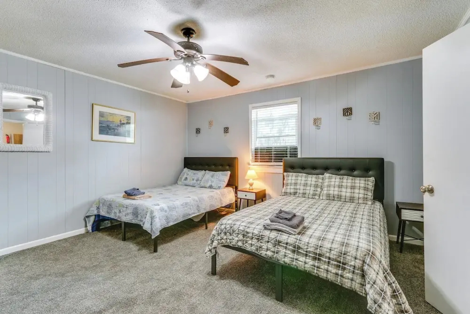 1 Mi to Sands Beach: Walkable Island Home w/ Yard!