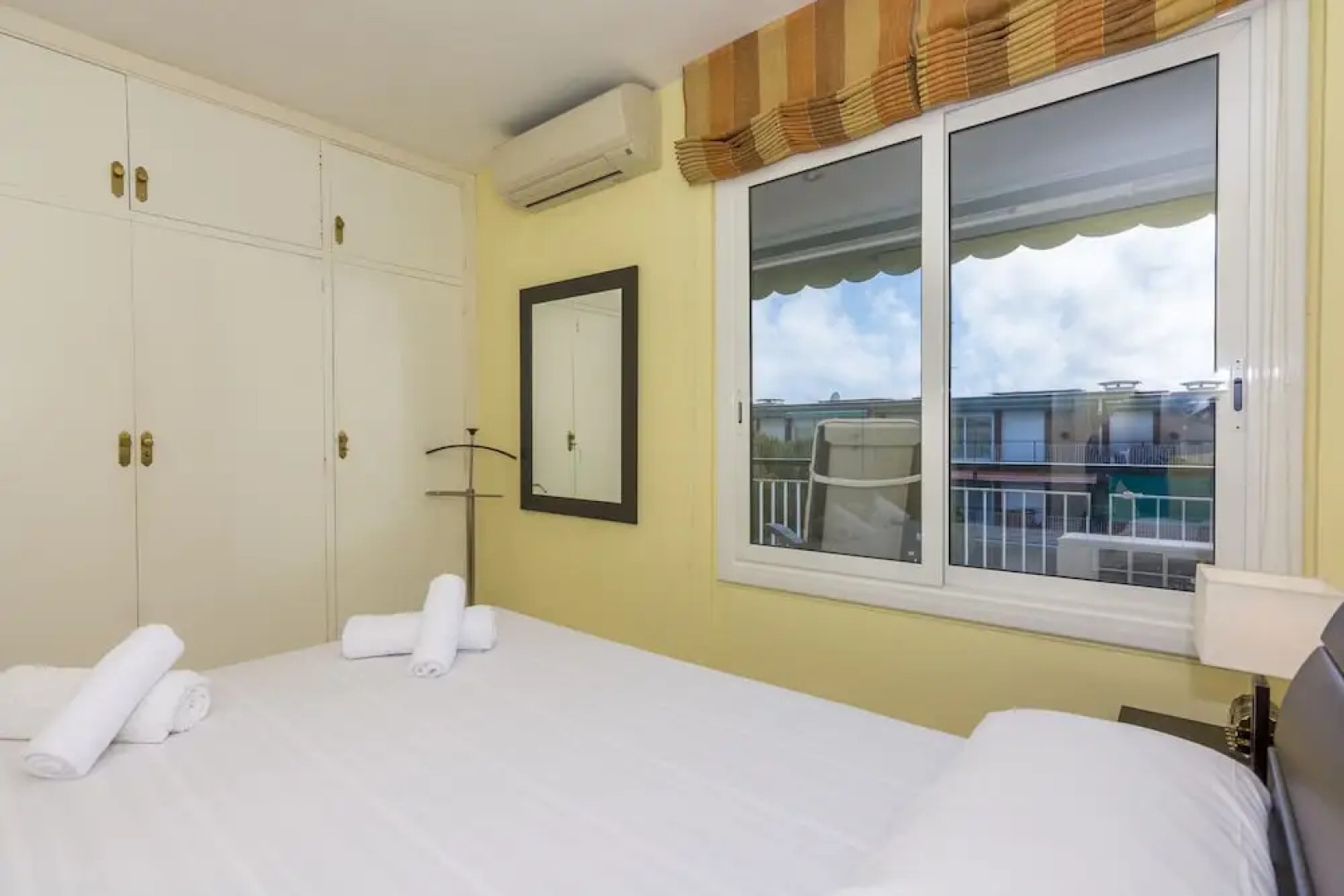 HomeHolidaysRentals Balis - Costa Barcelona